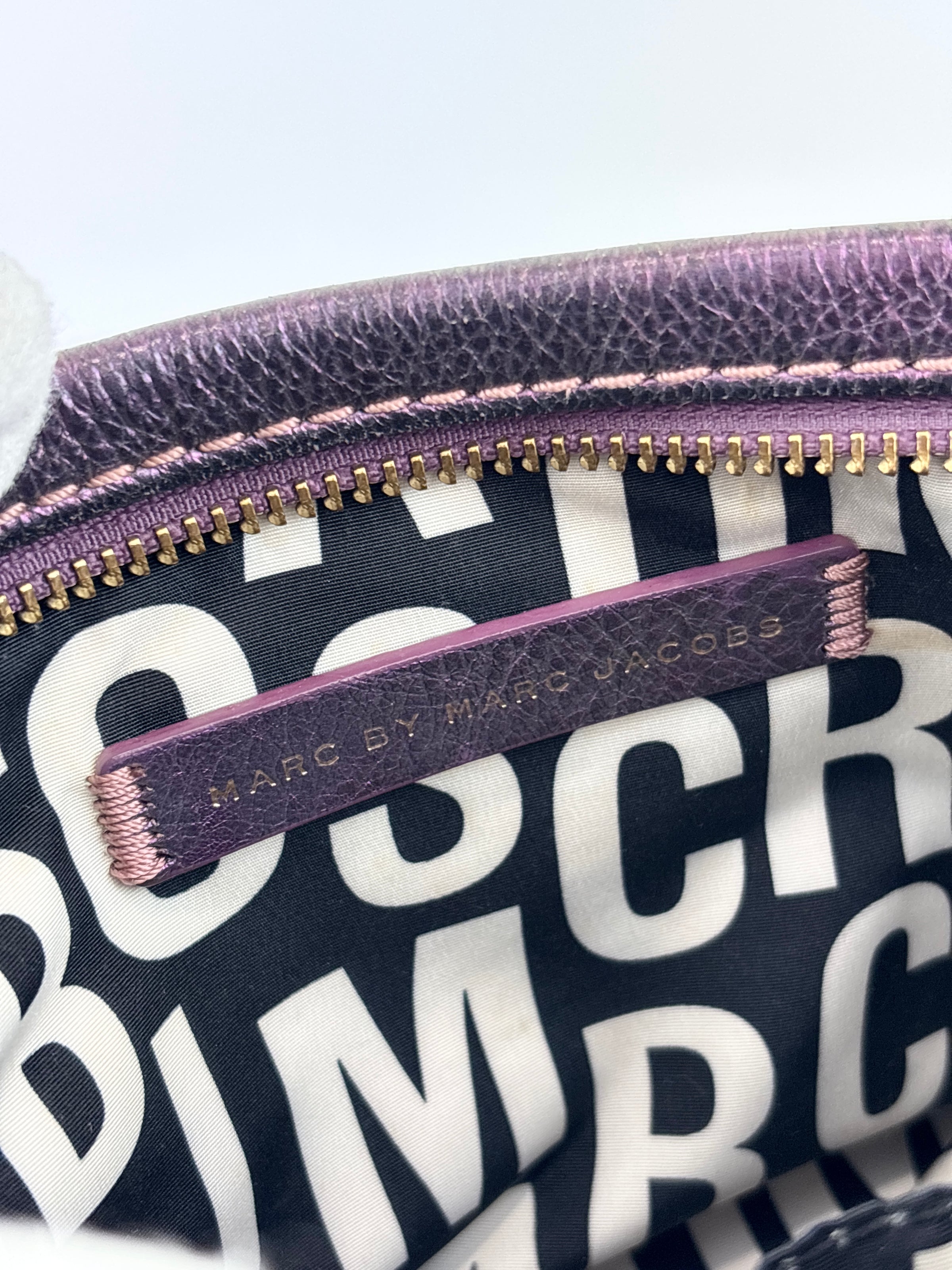 Classic Q Crossbody Iridescent Purple - Glampot