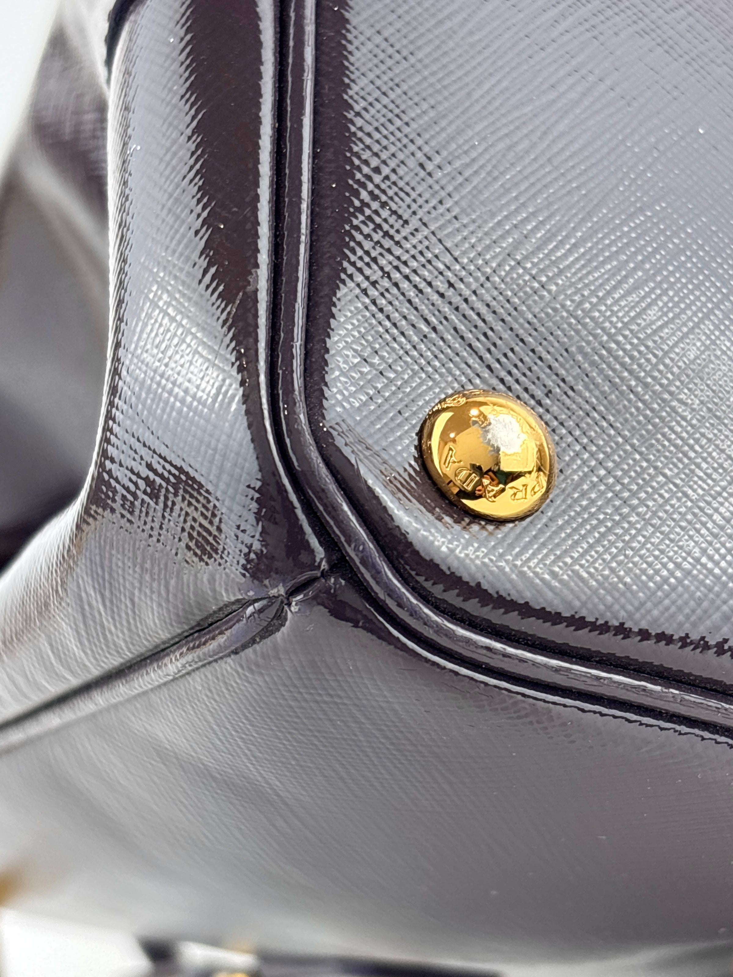 Galleria Medium Saffiano Double Zip Tote Purple Patent