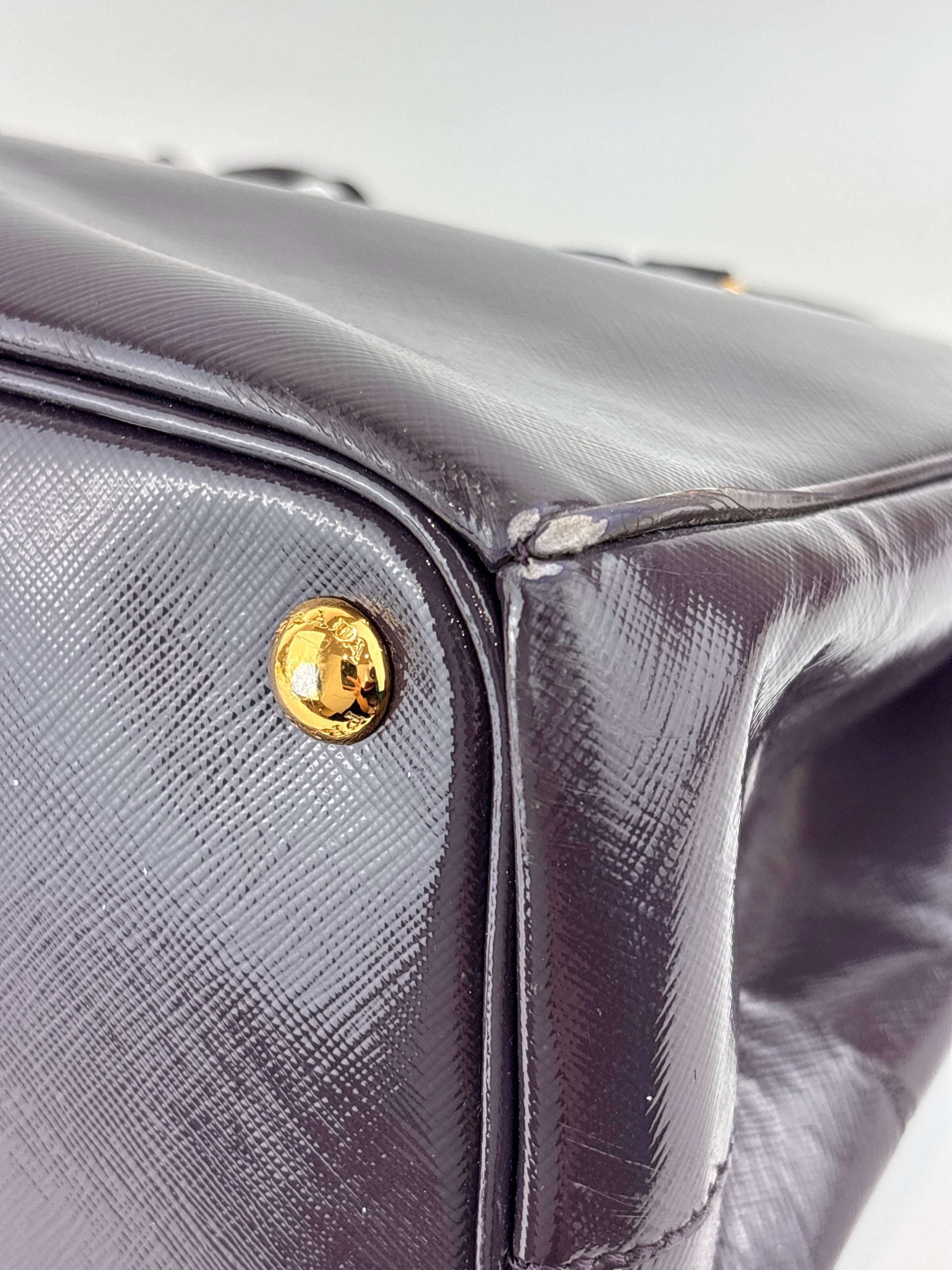 Galleria Medium Saffiano Double Zip Tote Purple Patent