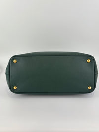 BN2274 Saffiano Medium Galleria Double Zip Tote Emerald Green GHW