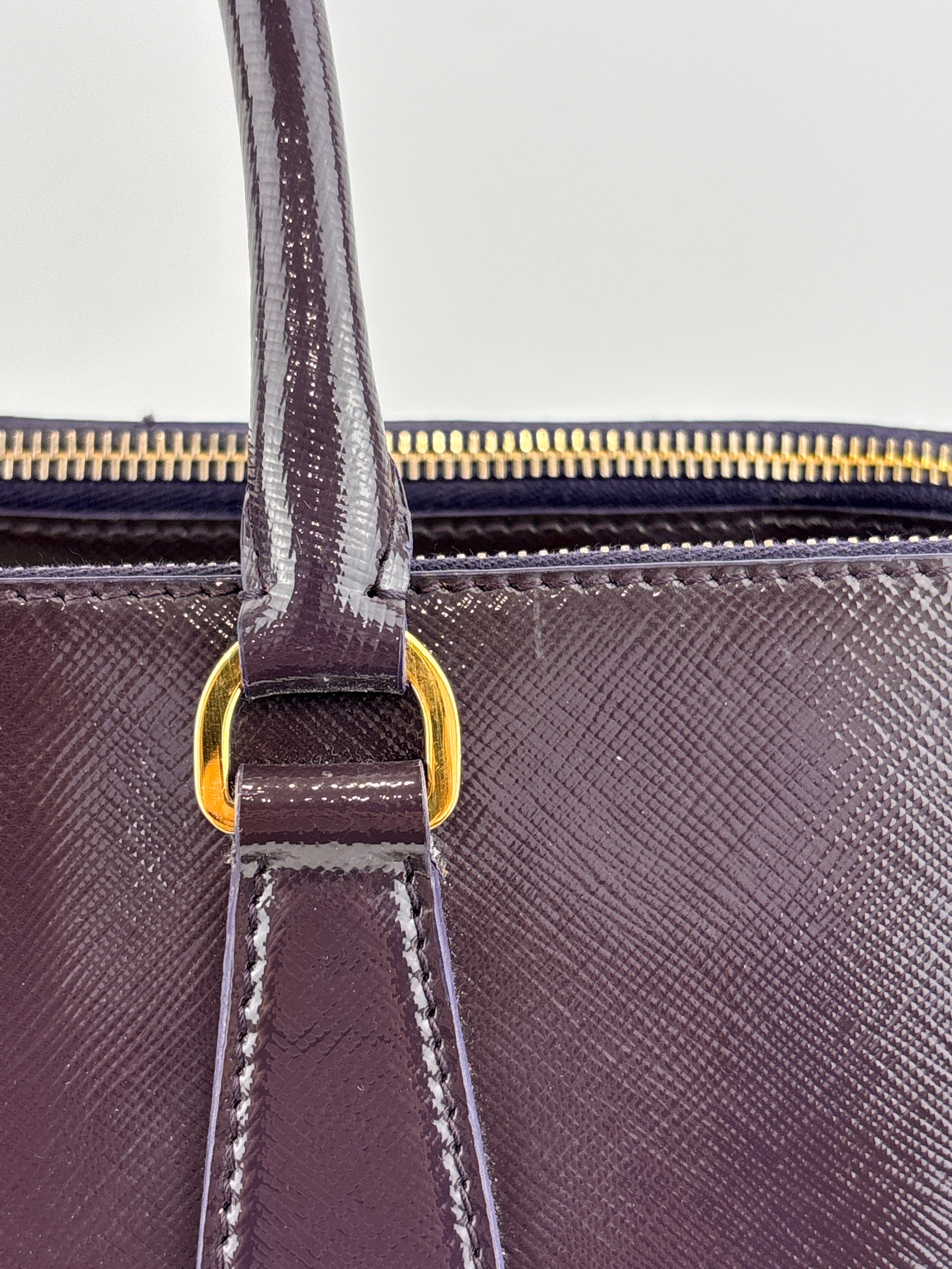 Galleria Medium Saffiano Double Zip Tote Purple Patent