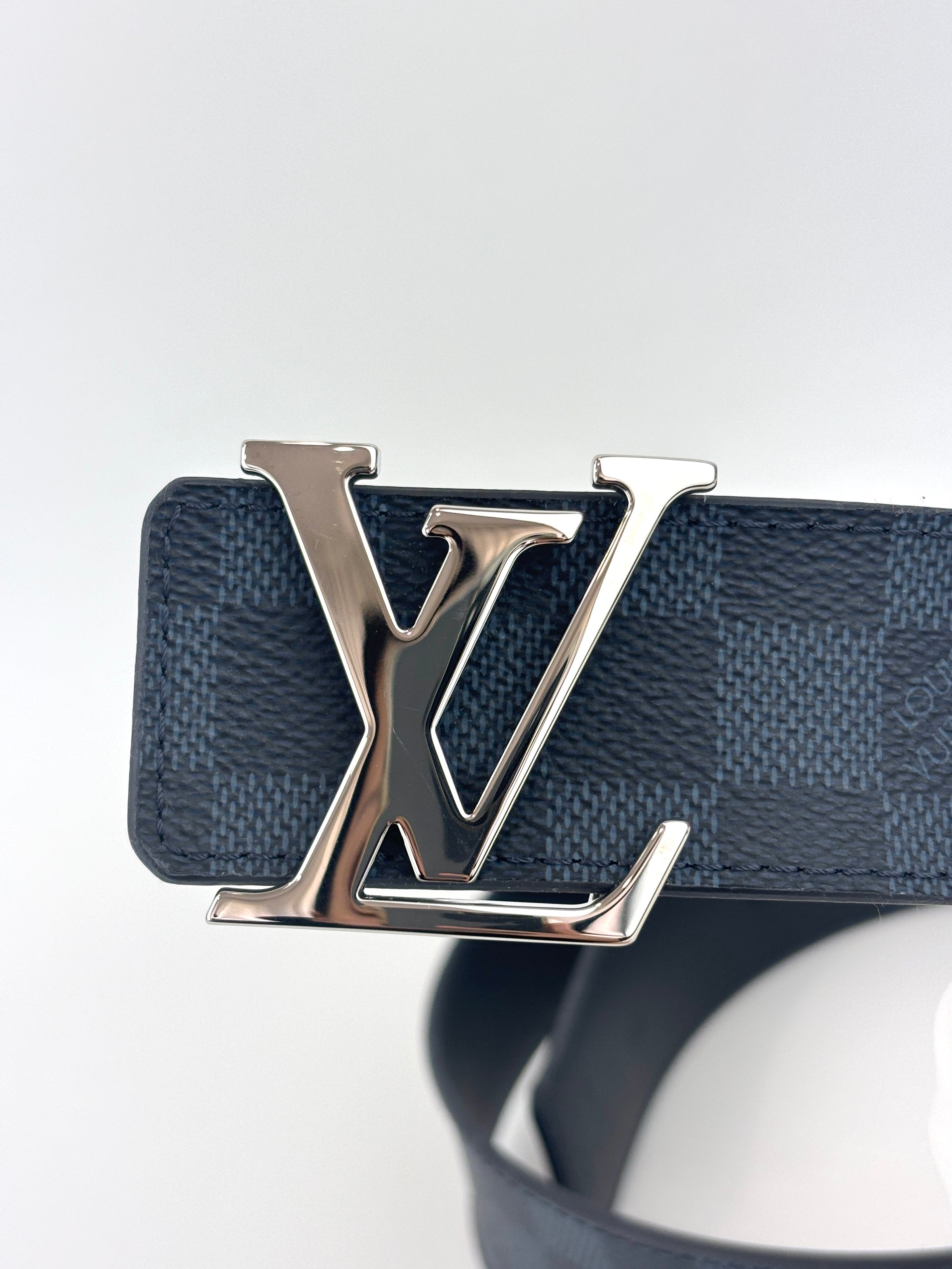 M9043V LV Initiales 40mm Reversible Belt Size 90cm