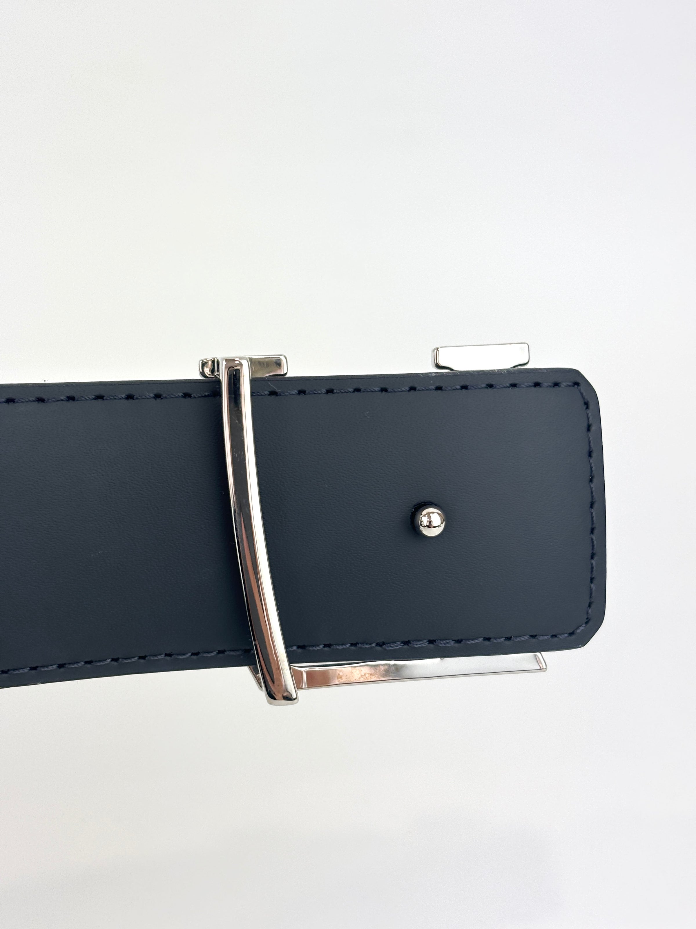 M9043V LV Initiales 40mm Reversible Belt Size 90cm