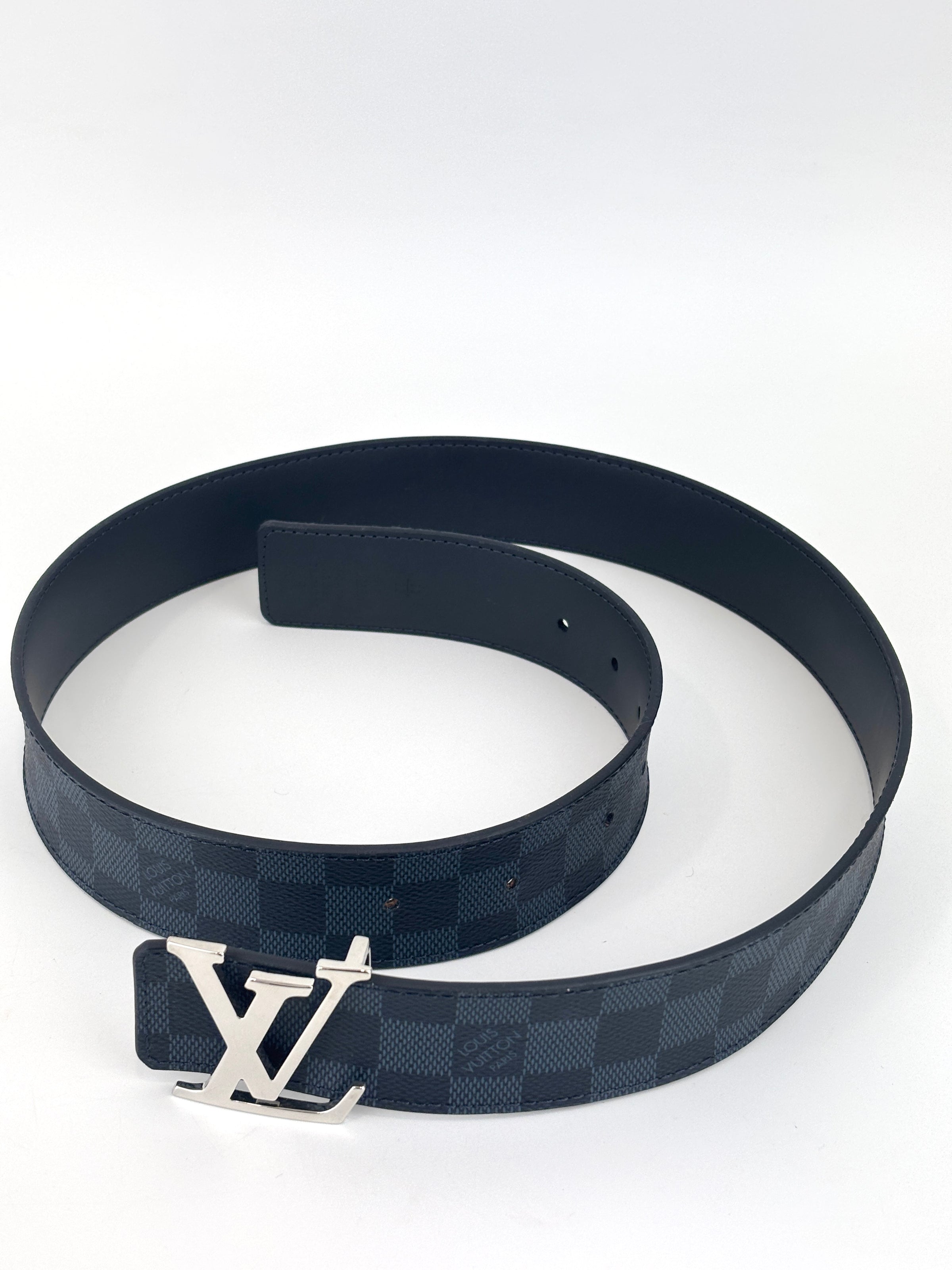 M9043V LV Initiales 40mm Reversible Belt Size 90cm