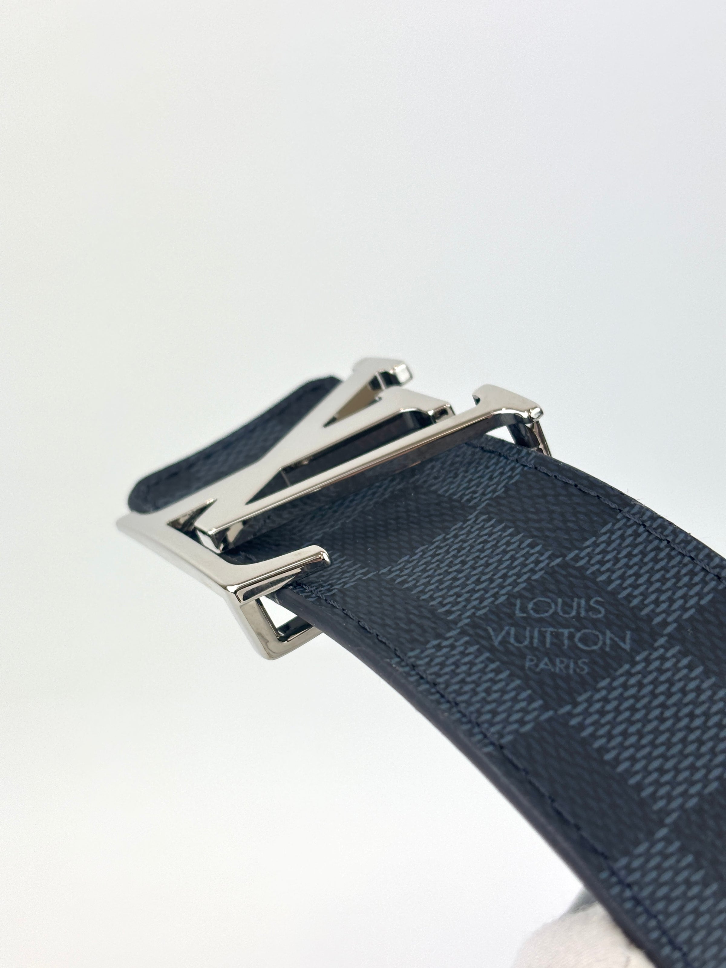 M9043V LV Initiales 40mm Reversible Belt Size 90cm
