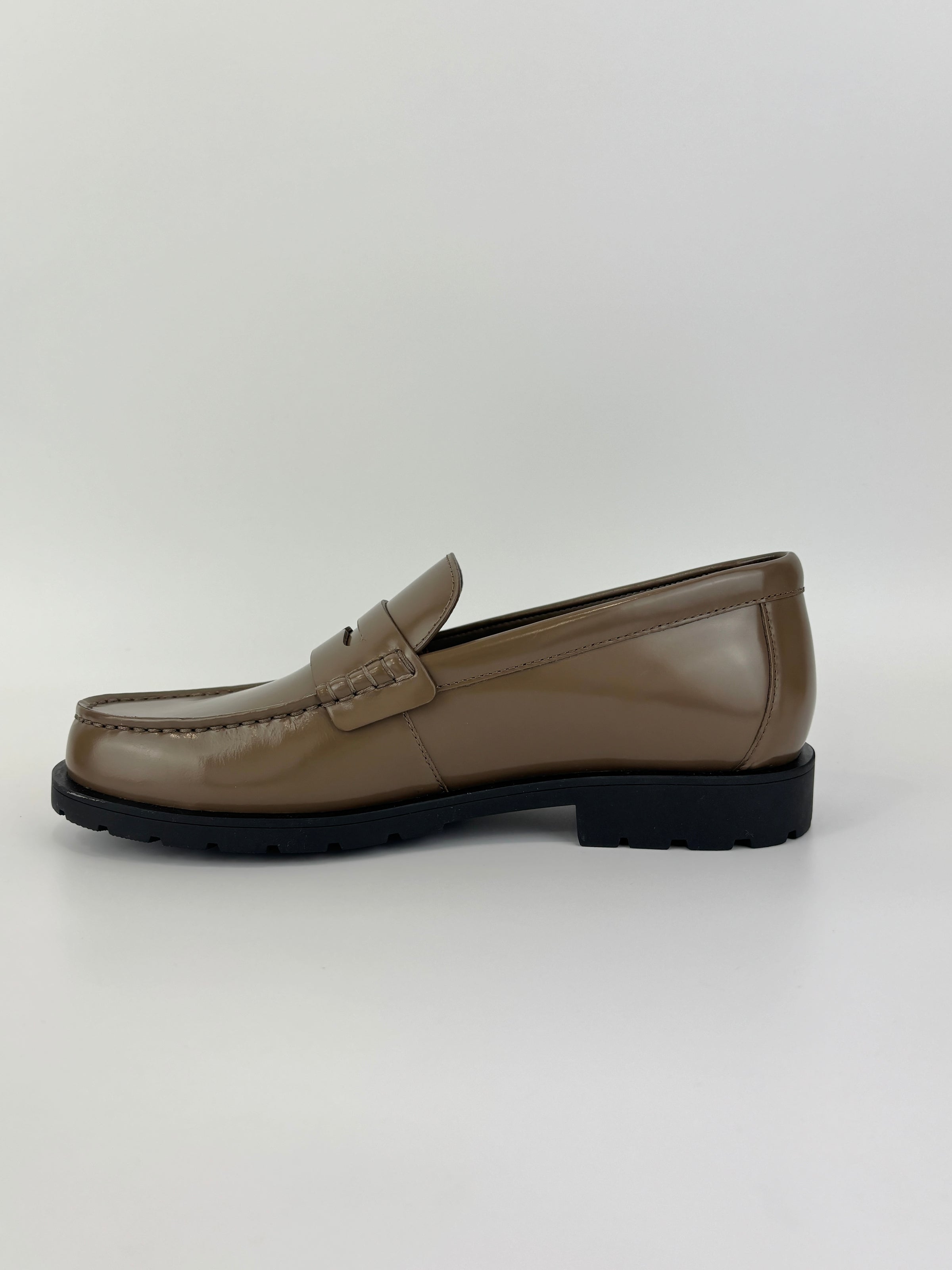 Reagan Penny Loafers Dark Stone US 7D / EU 40