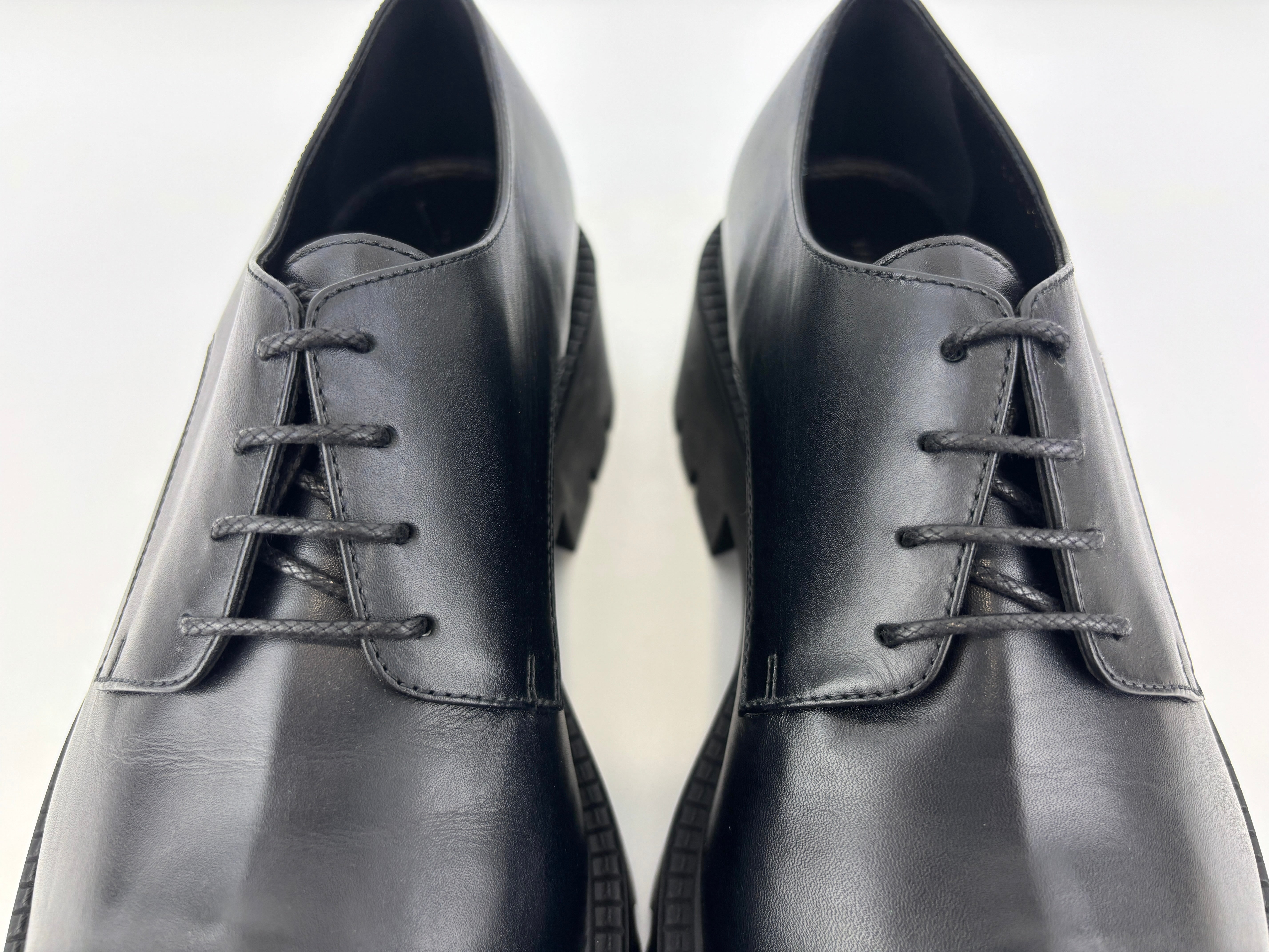 Balenciaga Men's Rhino Derby Black Size 39 | Glampot