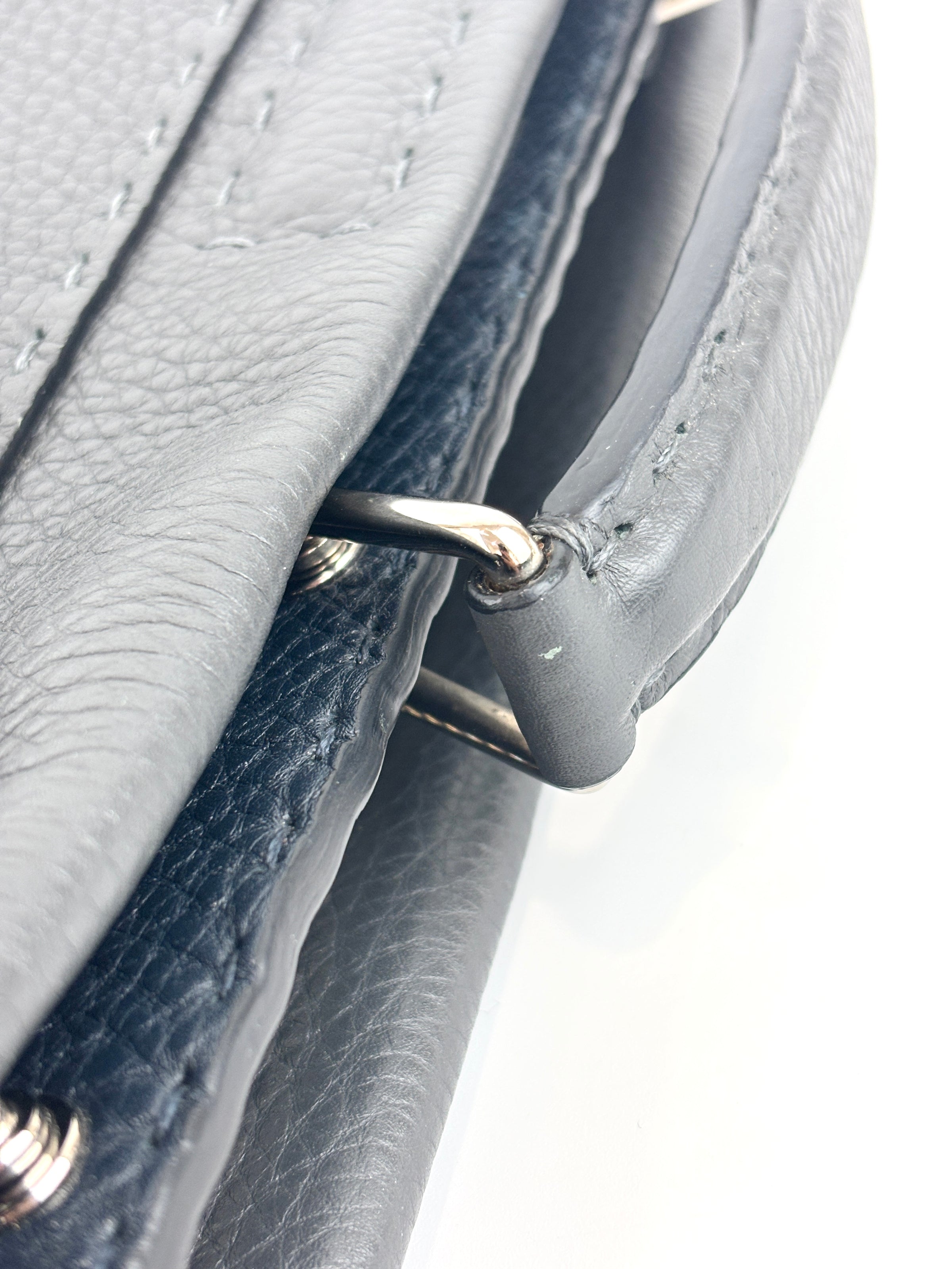 7VA406 Selleria Peekaboo 2way Business Bag in Grey