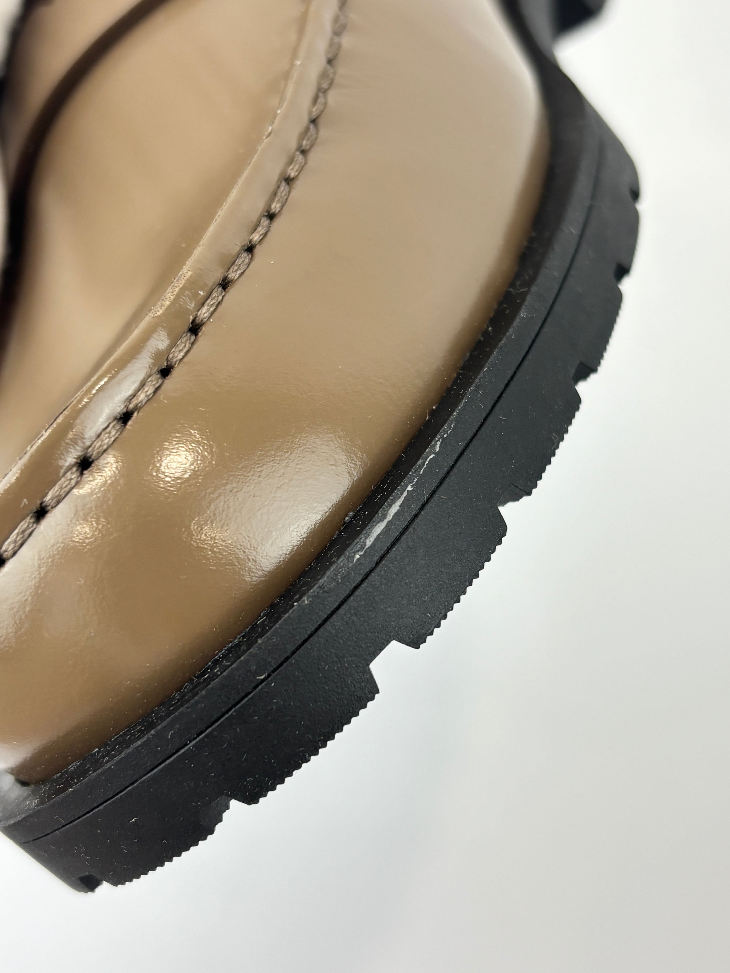 Reagan Penny Loafers Dark Stone US 7D / EU 40