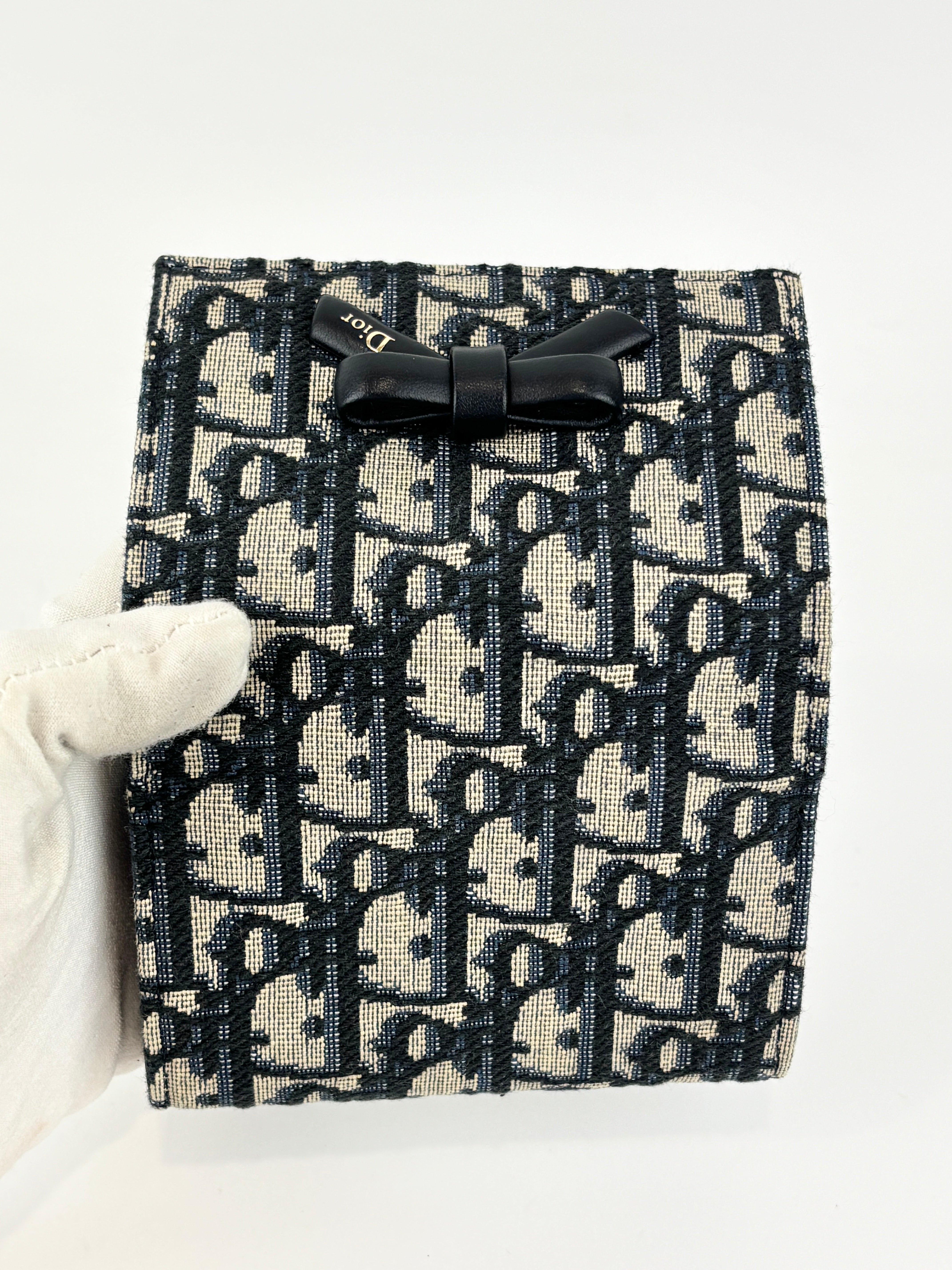 Dior Promenade Glycine Wallet Blue Oblique Jacquard – Glampot