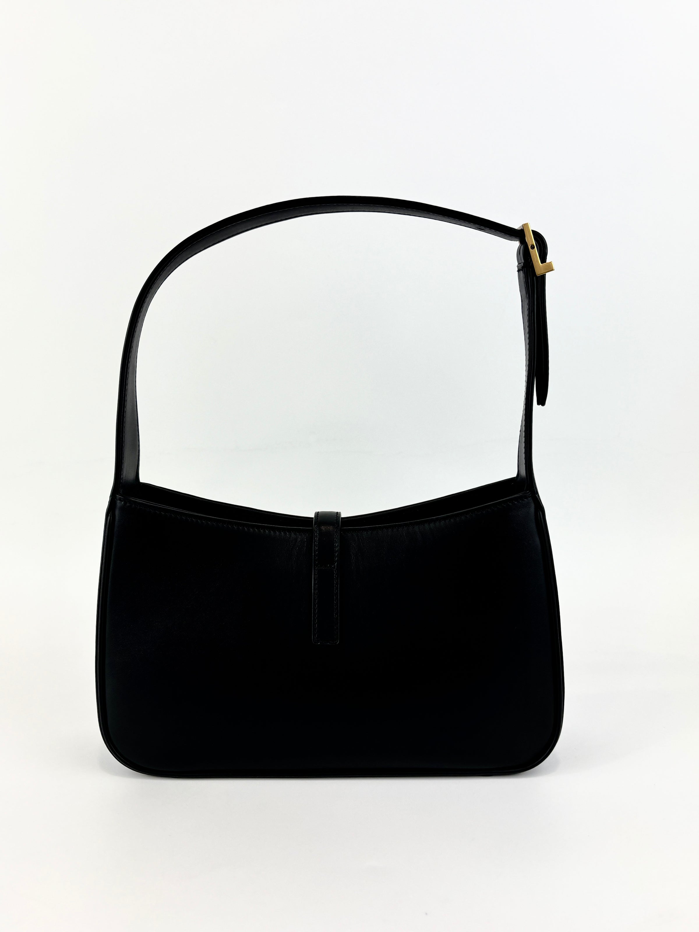 Saint Laurent Le 5 A 7 in Black Smooth Leather