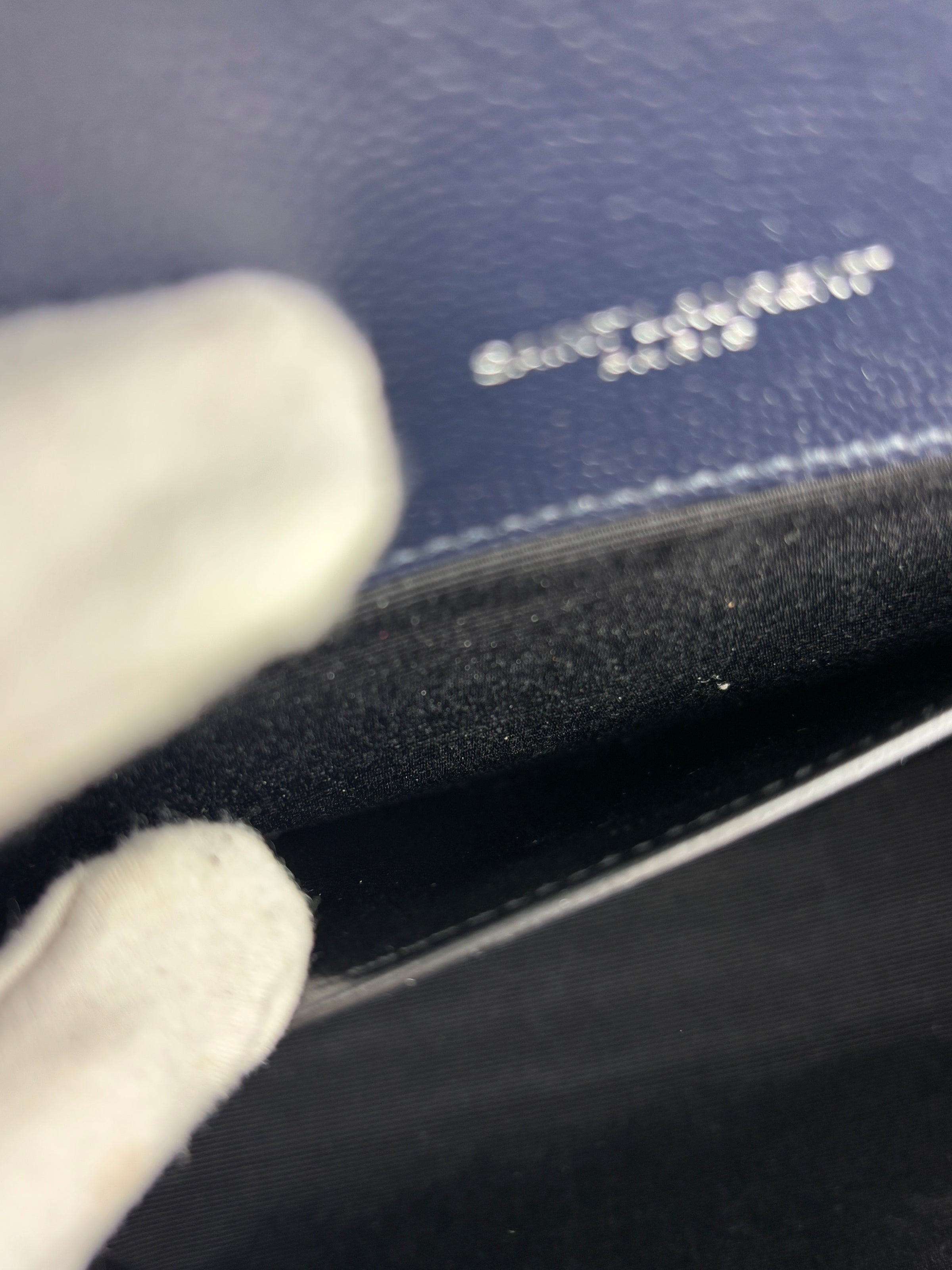 Saint Laurent Medium Envelope Bag in Navy Grain De Poudre SHW