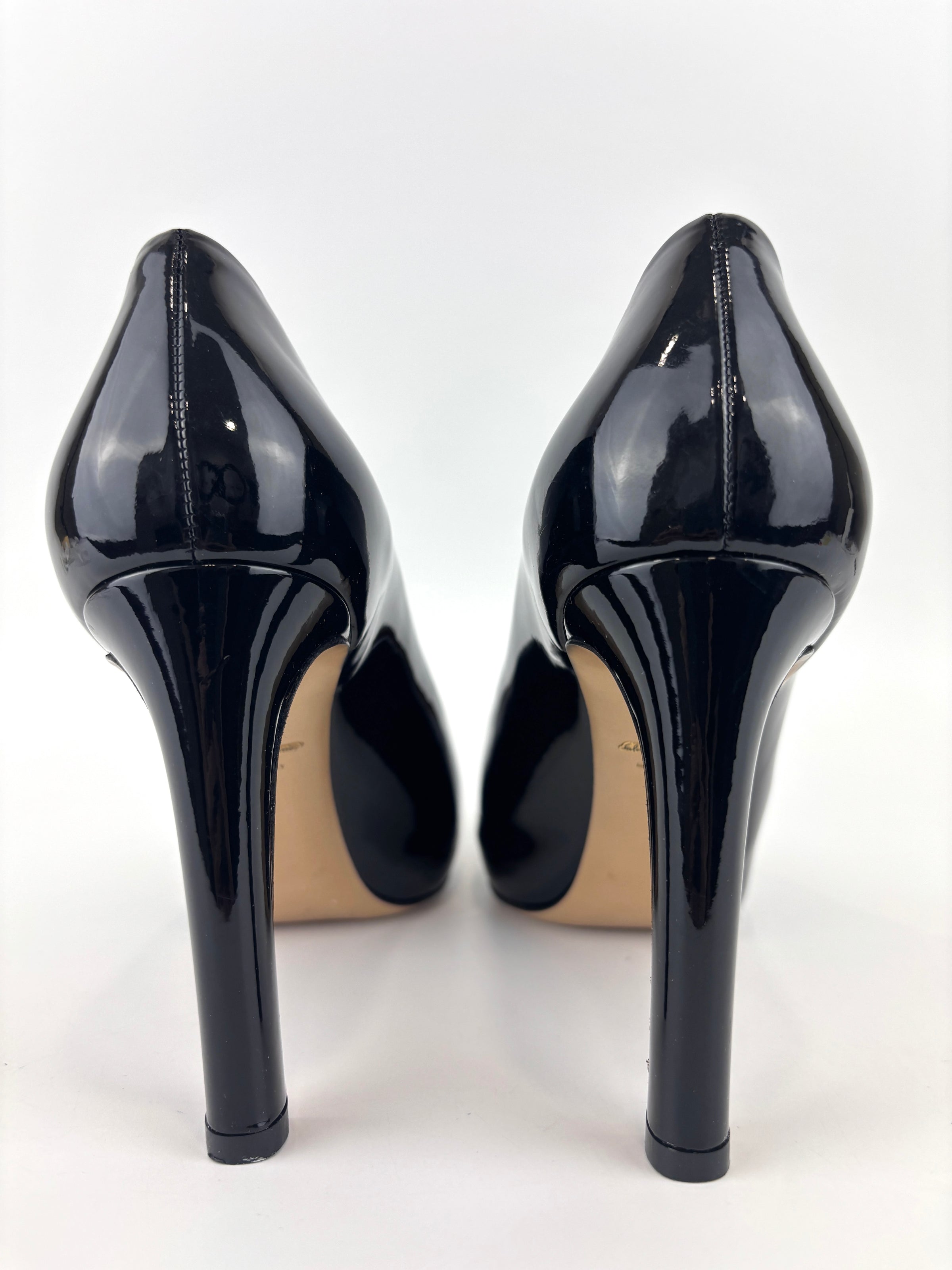 Leo 85 in Nero Patent Calfskin Size 7.5 - Glampot