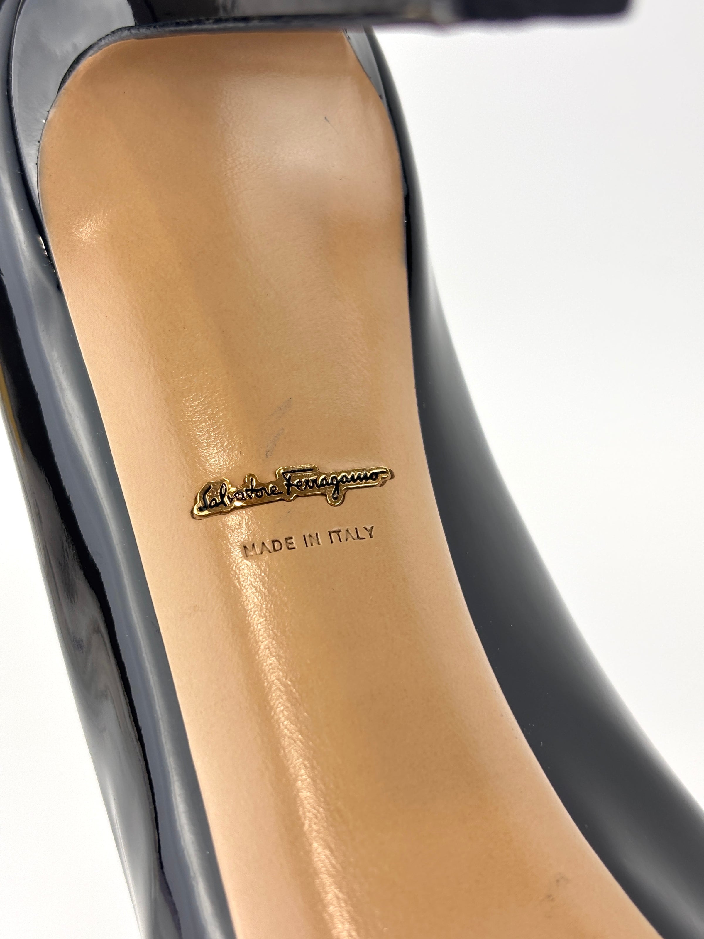 Leo 85 in Nero Patent Calfskin Size 7.5 - Glampot