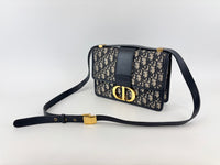 Montaigne 30 in Blue Oblique Jacquard