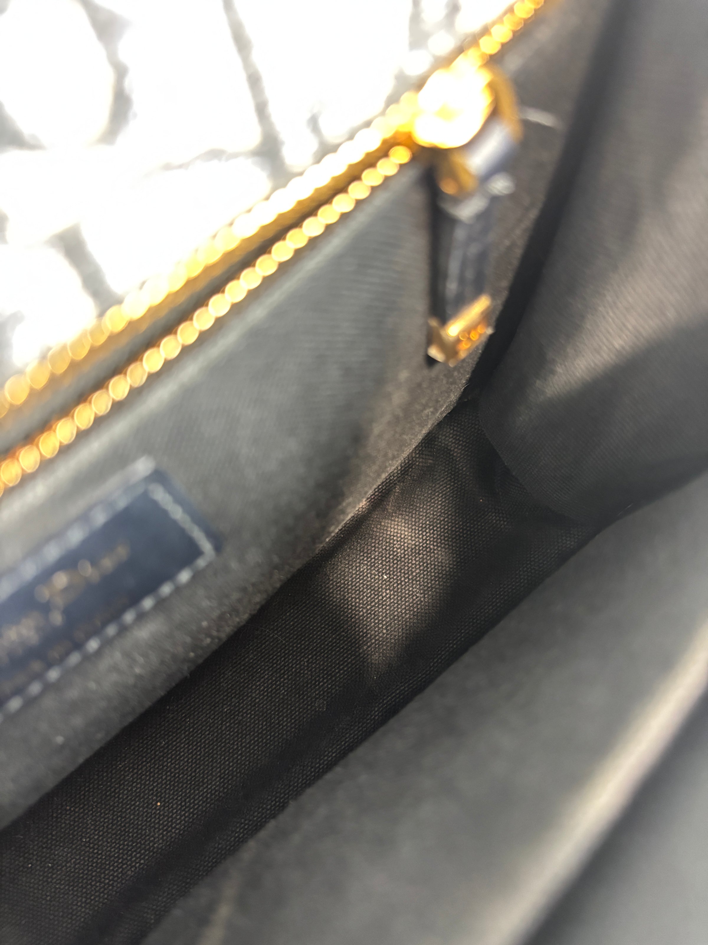 Montaigne 30 in Blue Oblique Jacquard