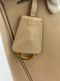BN2274 Saffiano Lux Tote Sabbia