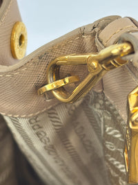 BN2274 Saffiano Lux Tote Sabbia
