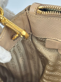 BN2274 Saffiano Lux Tote Sabbia