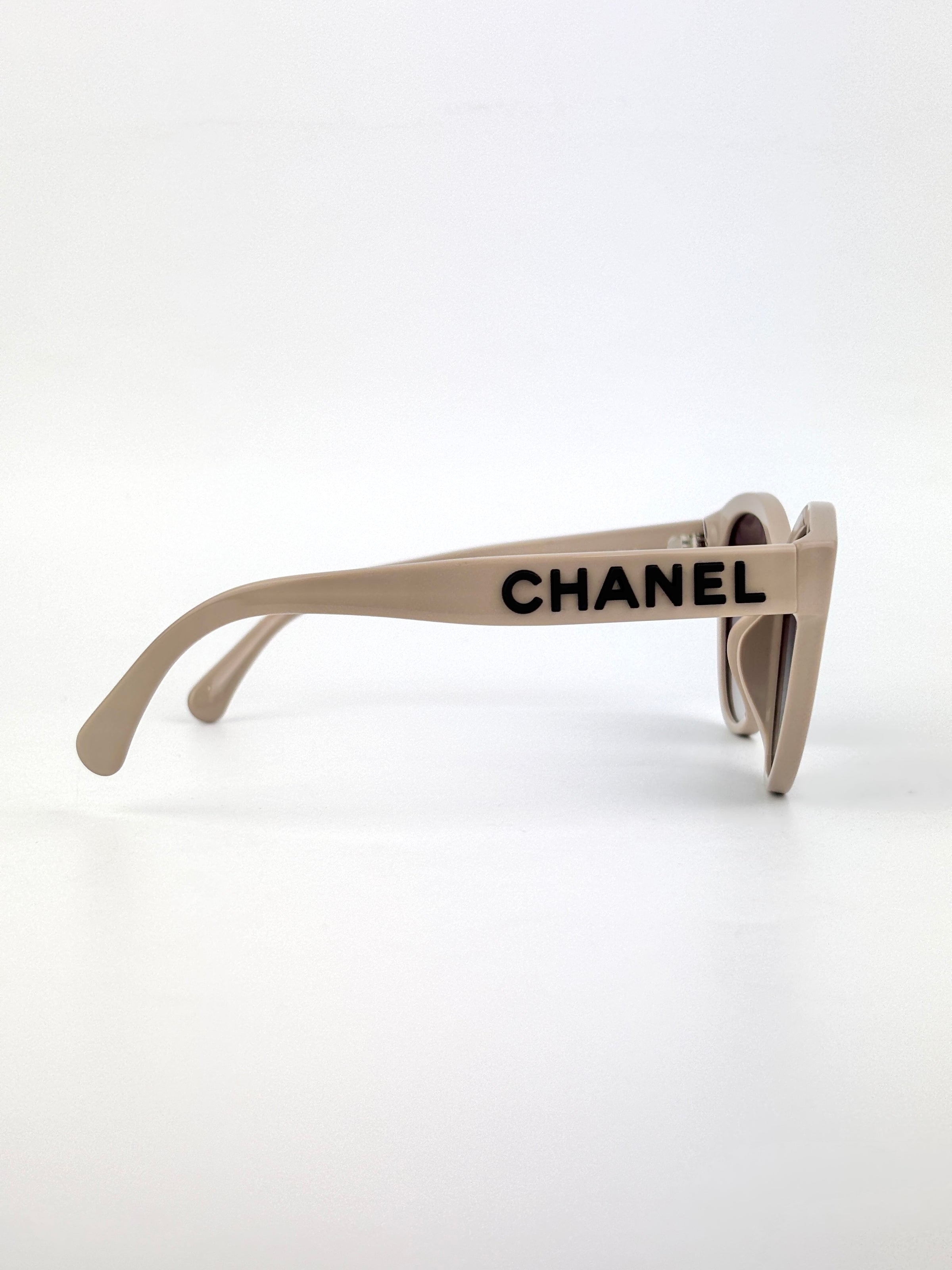 Pantos Sunglasses CH5458 1520/S6 55