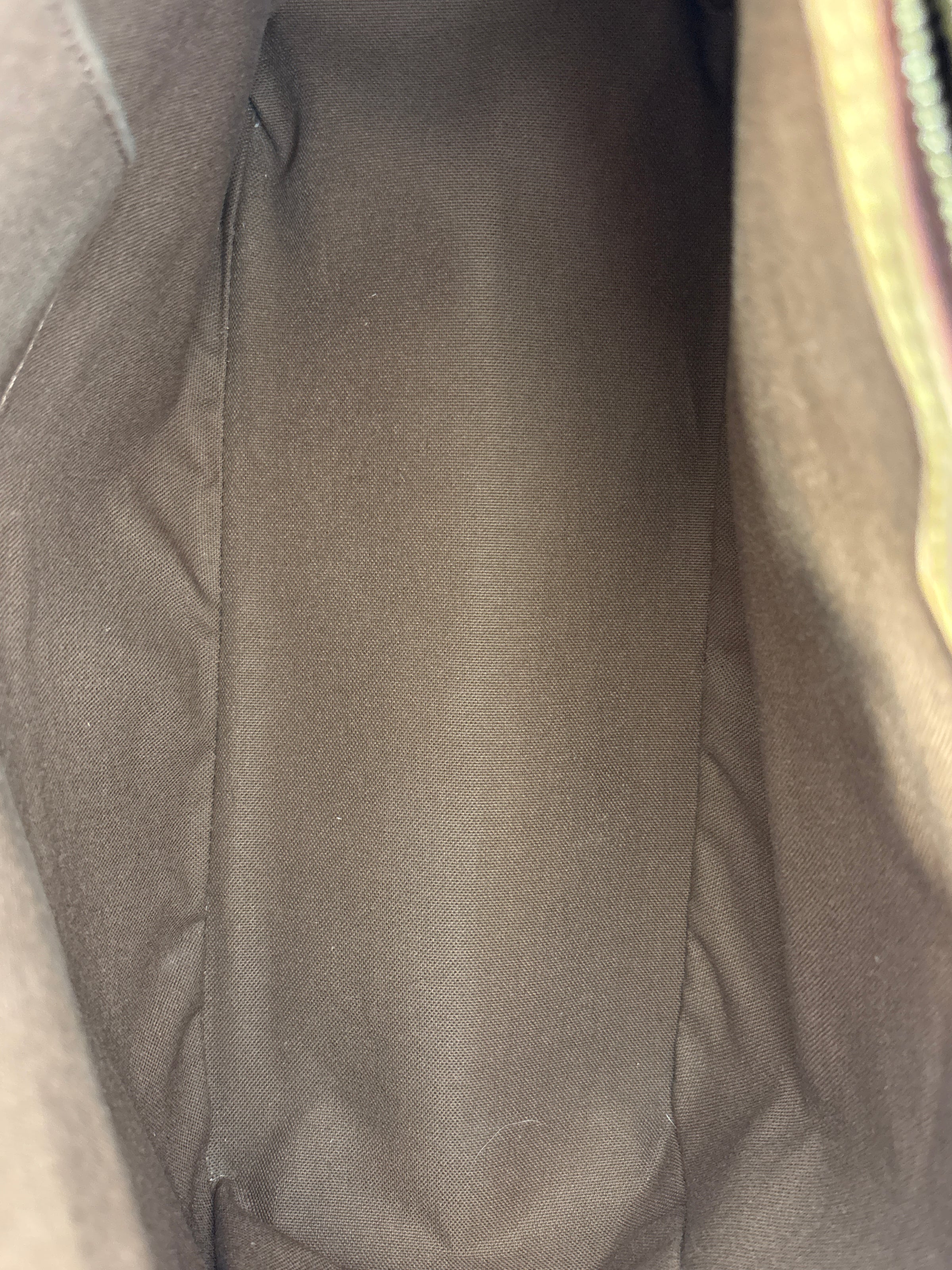 Louis Vuitton Batignolles Vertical Monogram Canvas Bag