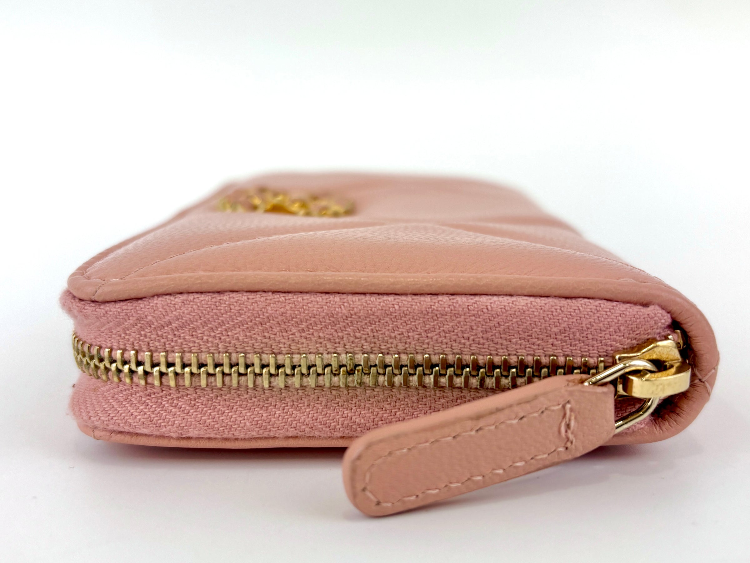 19 Zip Around Long Wallet Quilted Lambskin in Light Pink GHW