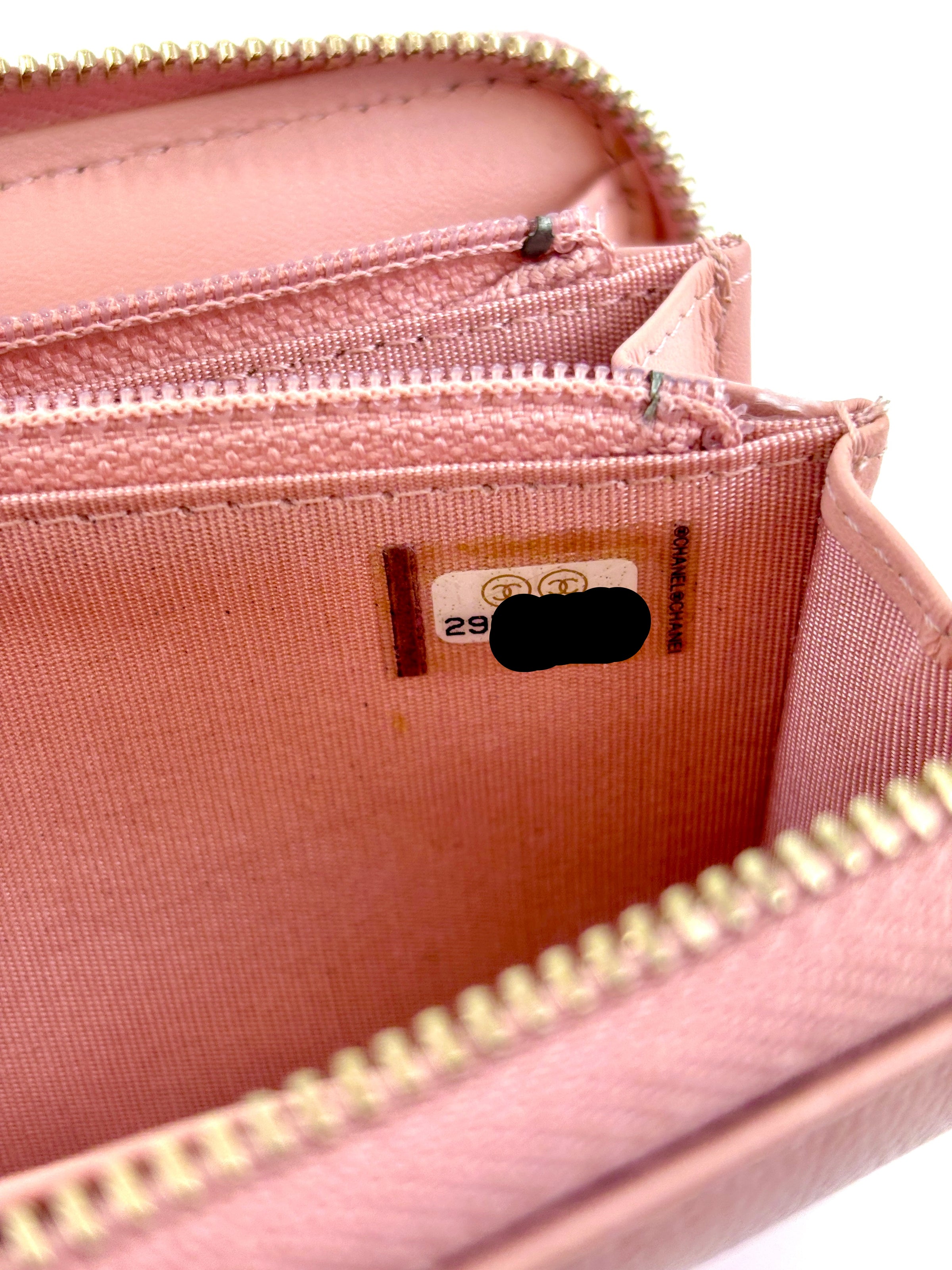 19 Zip Around Long Wallet Quilted Lambskin in Light Pink GHW