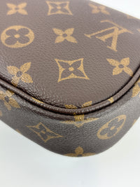 Louis Vuitton M81911 Wallet on Chain Ivy Monogram (RFID)