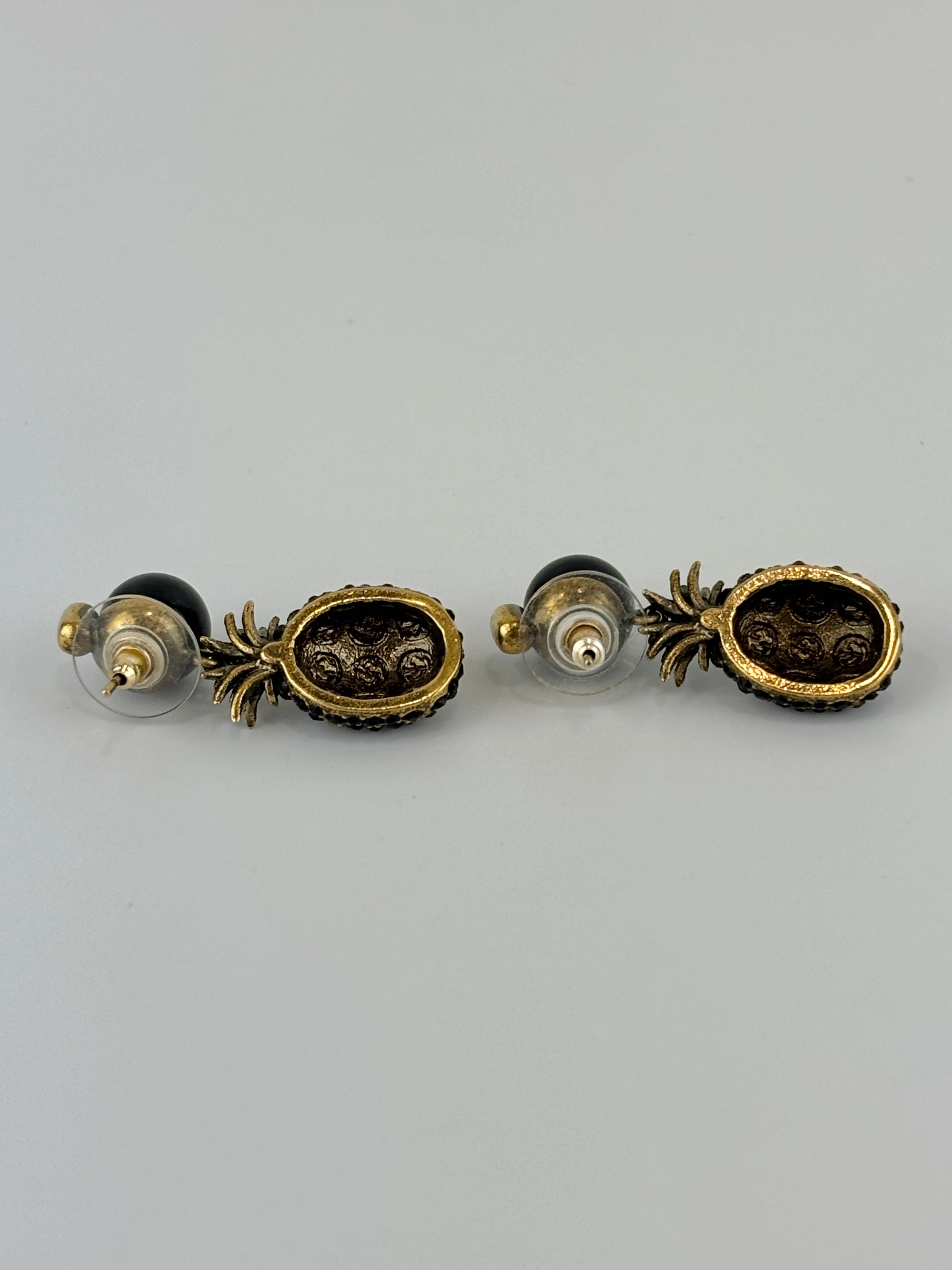Gold & Black Pineapple Pearl Earrings