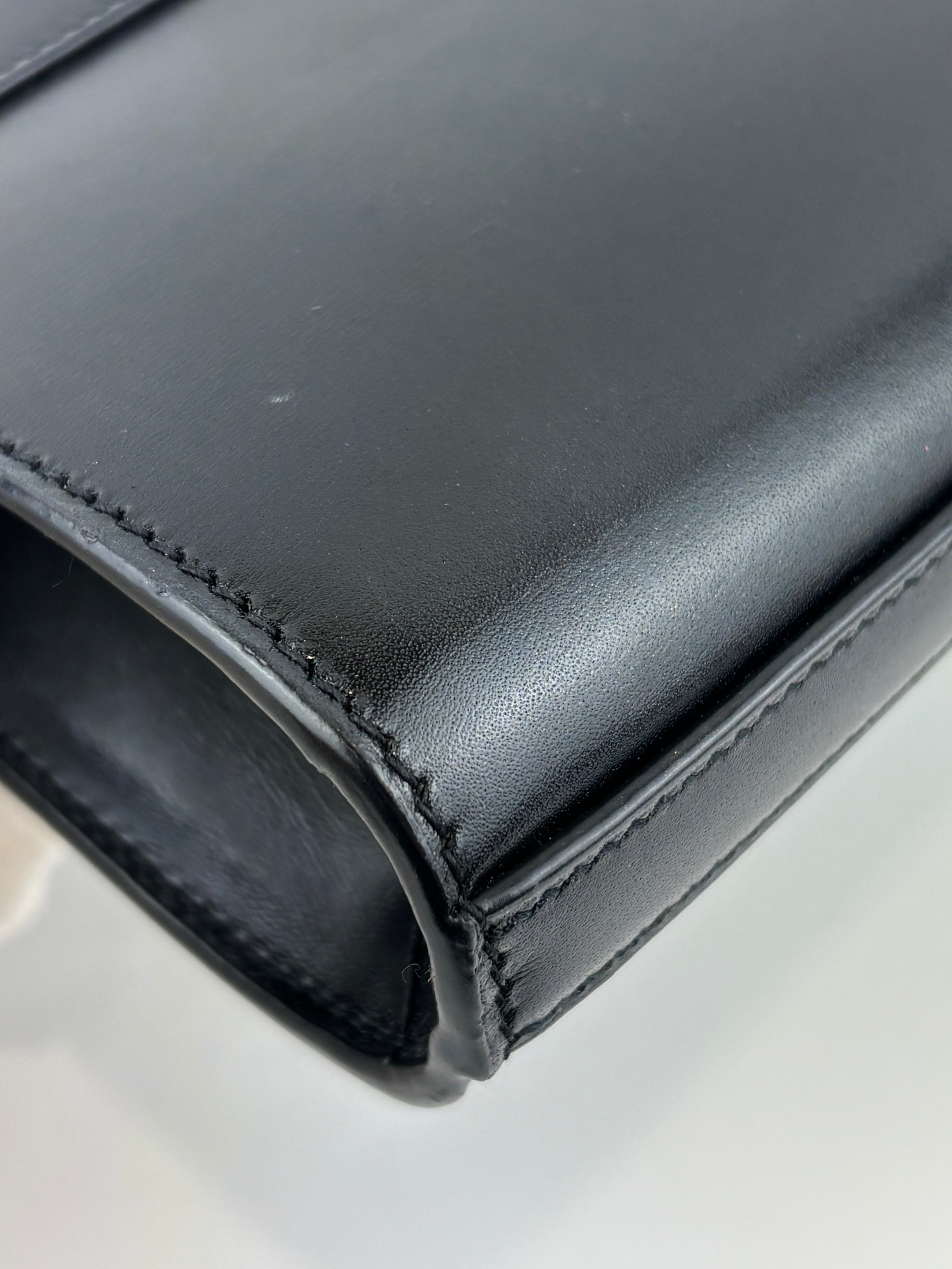 Baby Manhattan Leather Shoulder Bag Black