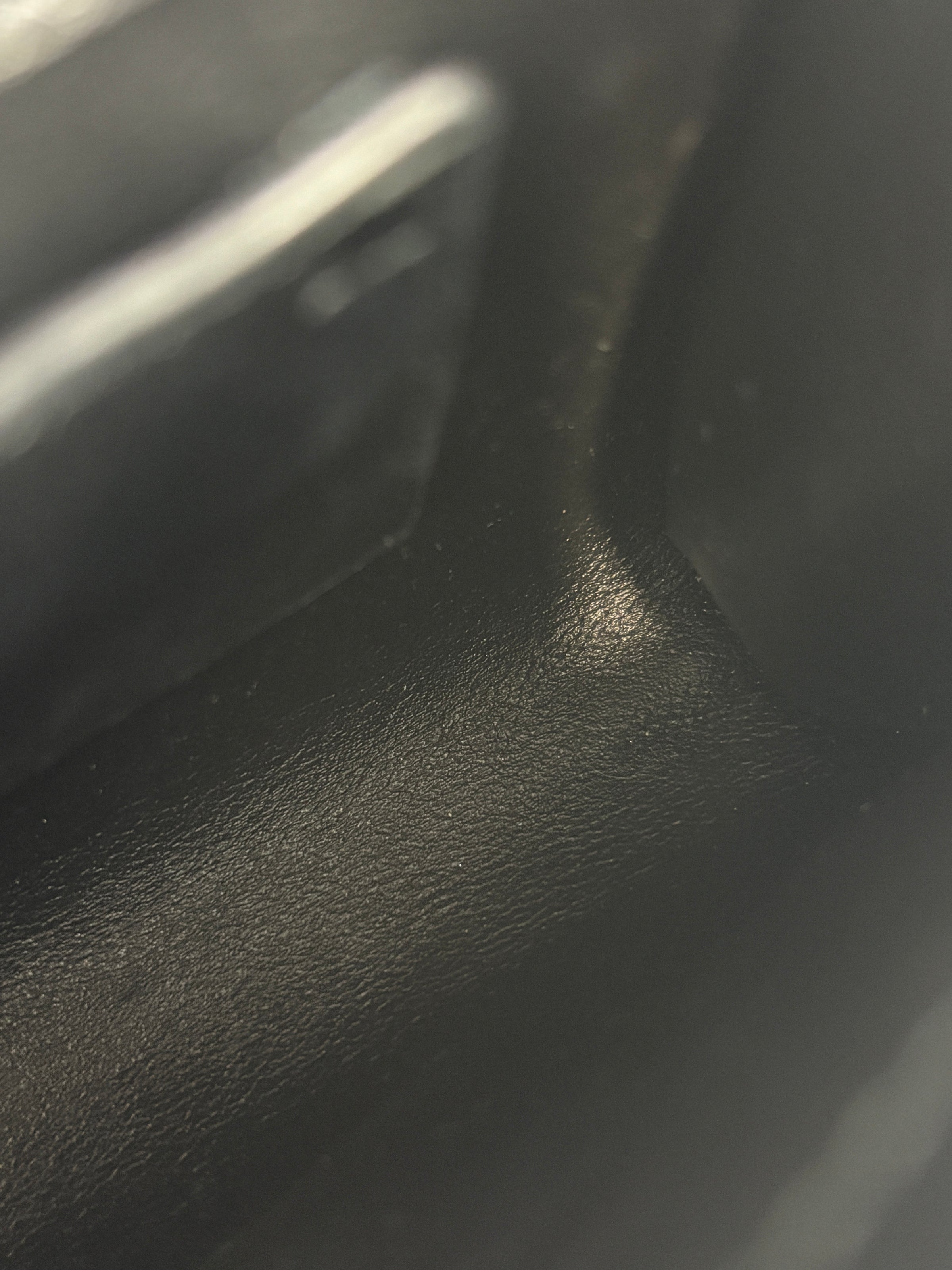 Baby Manhattan Leather Shoulder Bag Black