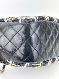 11P A50373 Black Crinkled Patent Camera Bag with Giant Stitch Details SHW - Glampot