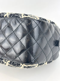 11P A50373 Black Crinkled Patent Camera Bag with Giant Stitch Details SHW - Glampot