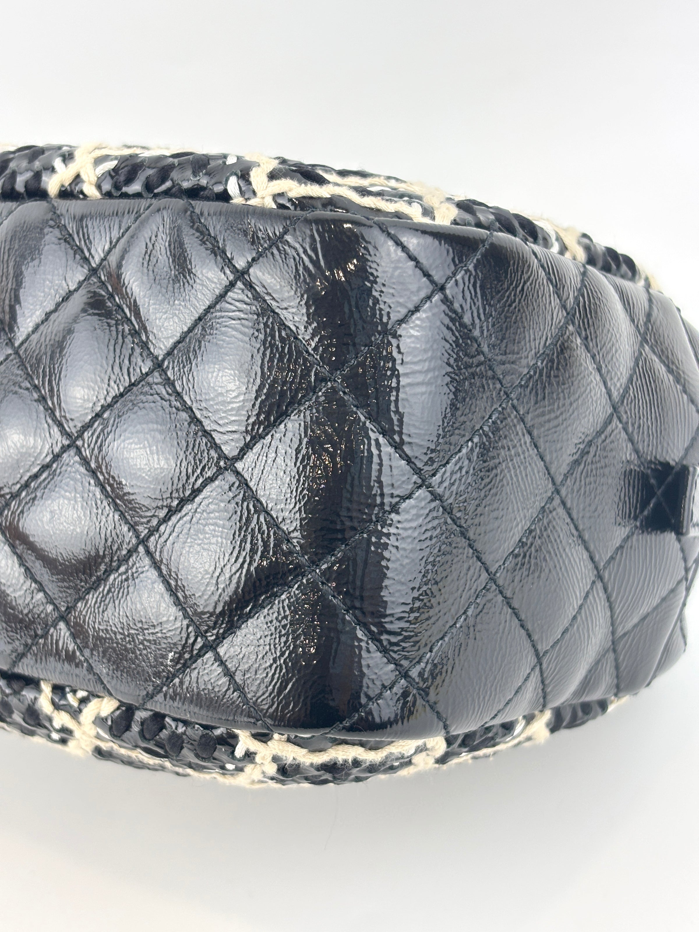 11P A50373 Black Crinkled Patent Camera Bag with Giant Stitch Details SHW - Glampot