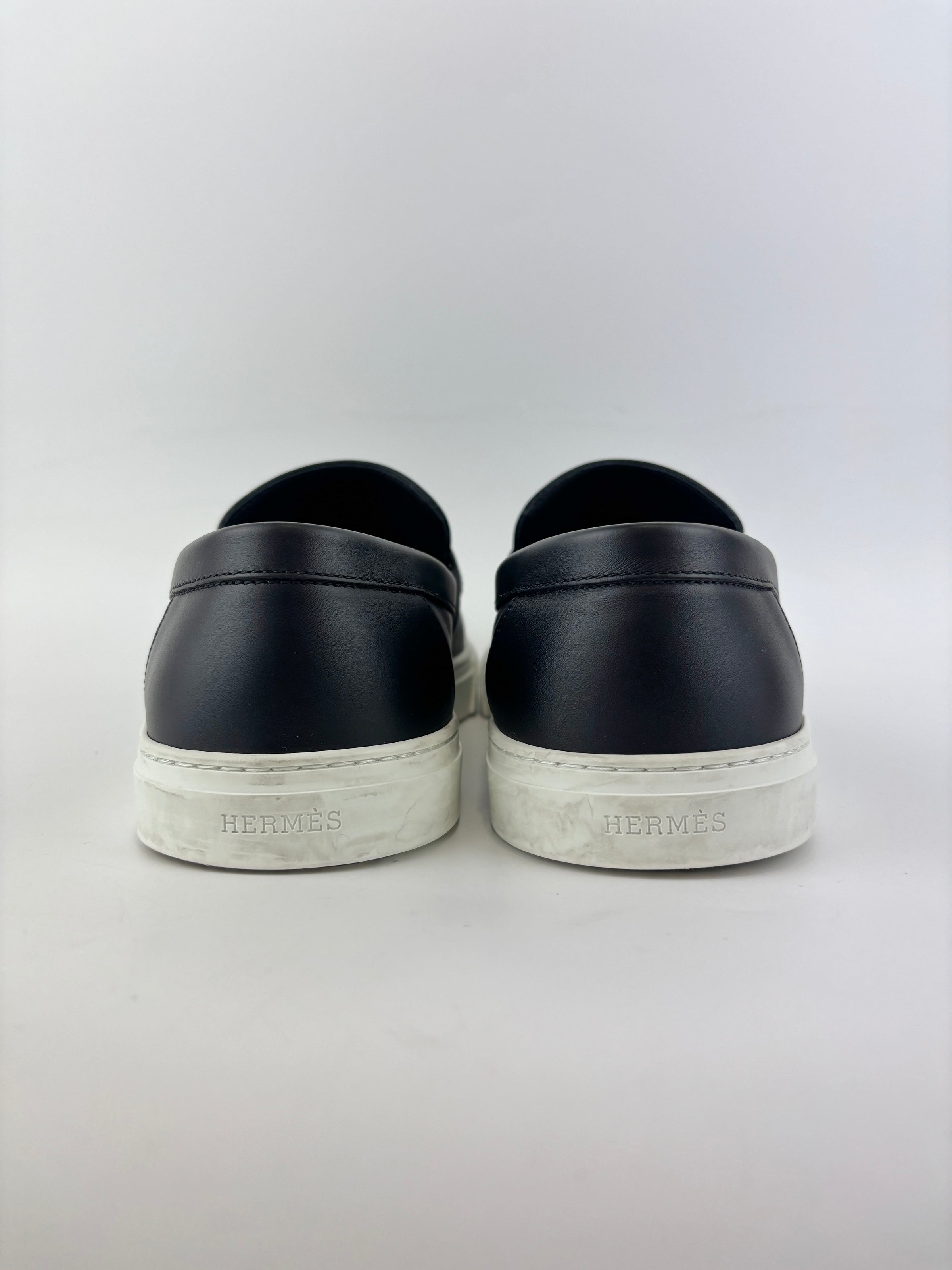 Game Slip-on Sneaker in Black Size 44.5