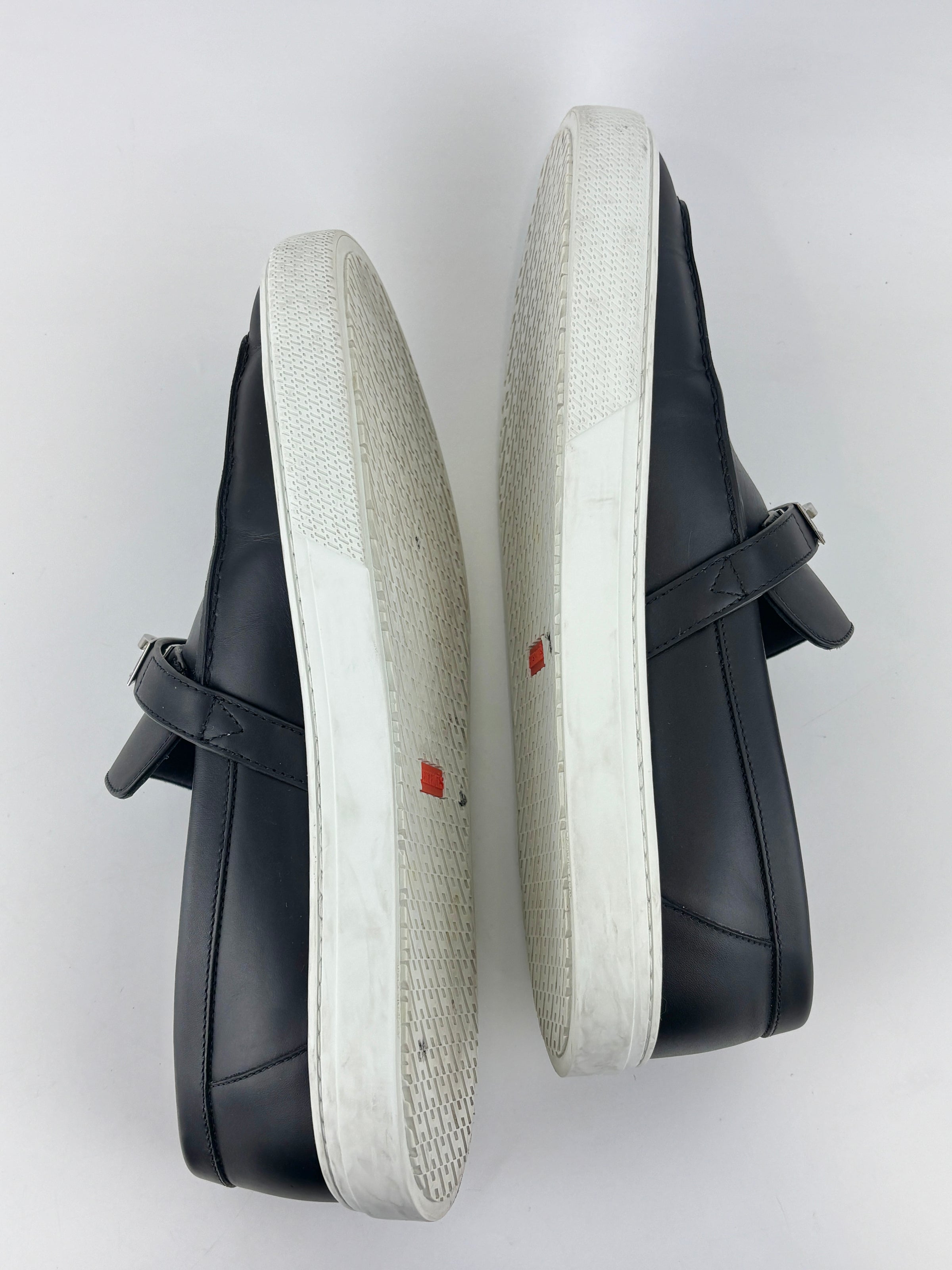 Game Slip-on Sneaker in Black Size 44.5