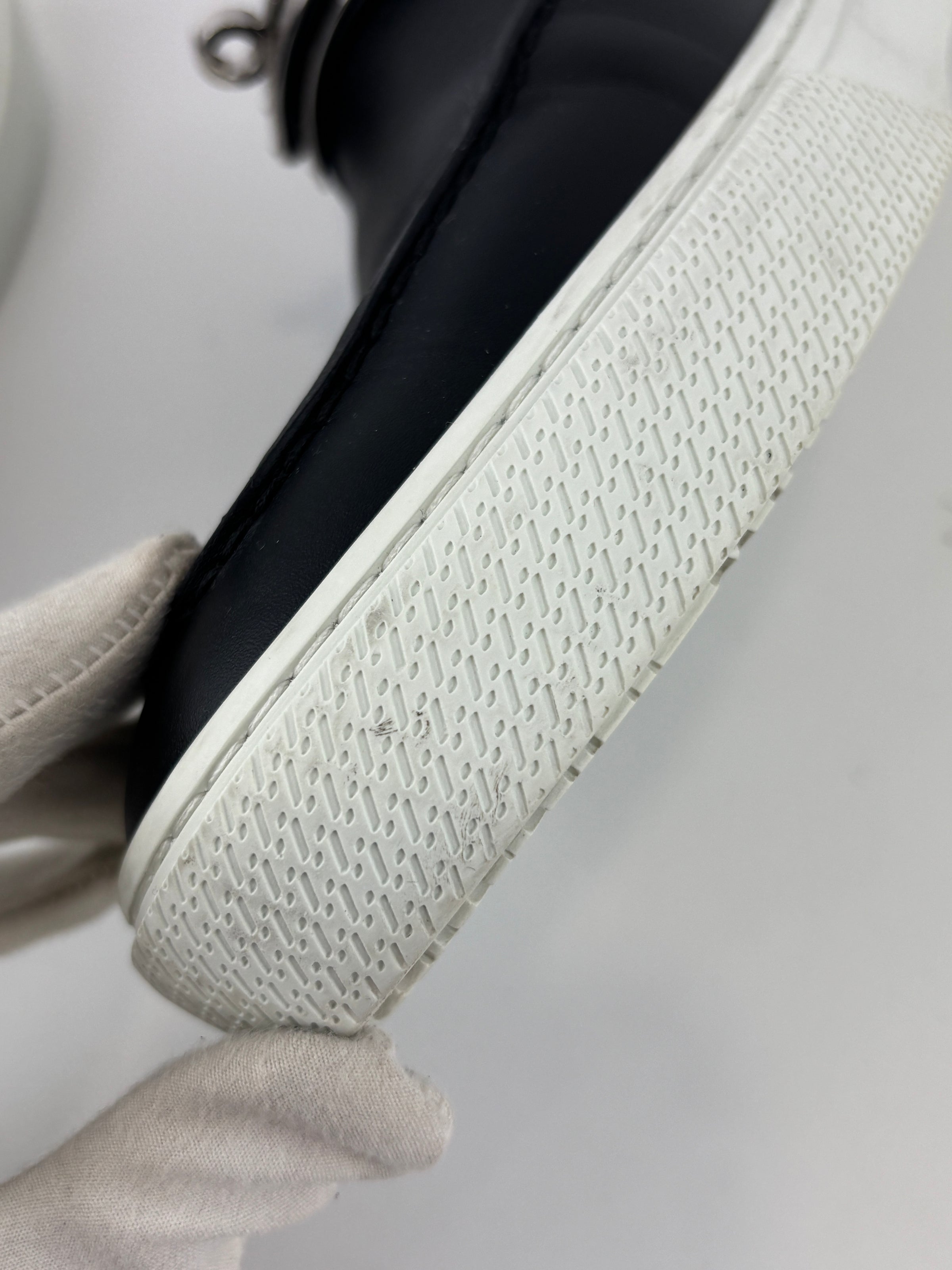 Game Slip-on Sneaker in Black Size 44.5