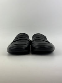 Shuffle Antiqued Leather Loafers Size 9.5