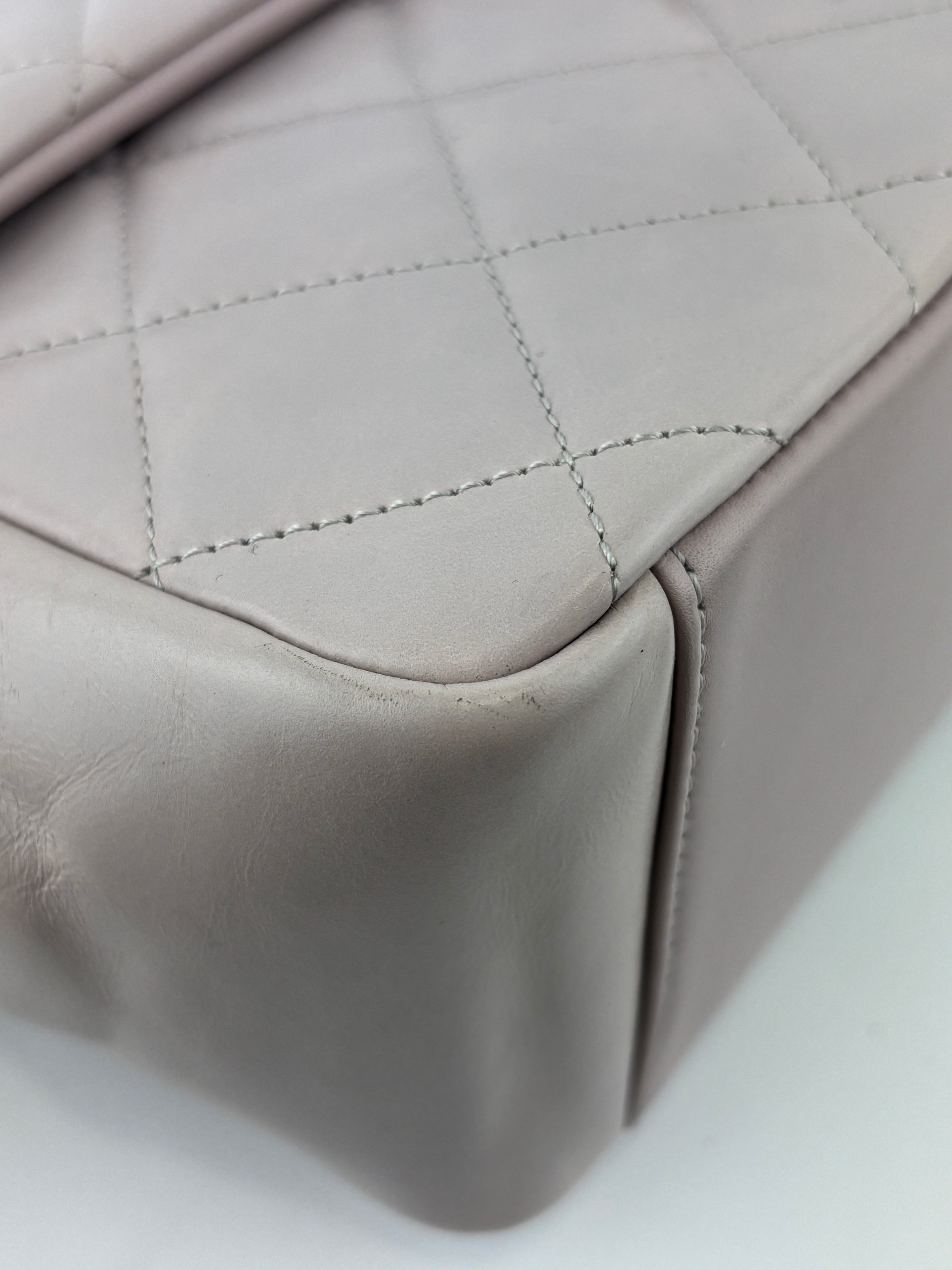 A93424 Castle Rock Quilted Glazed Calfskin AGHW