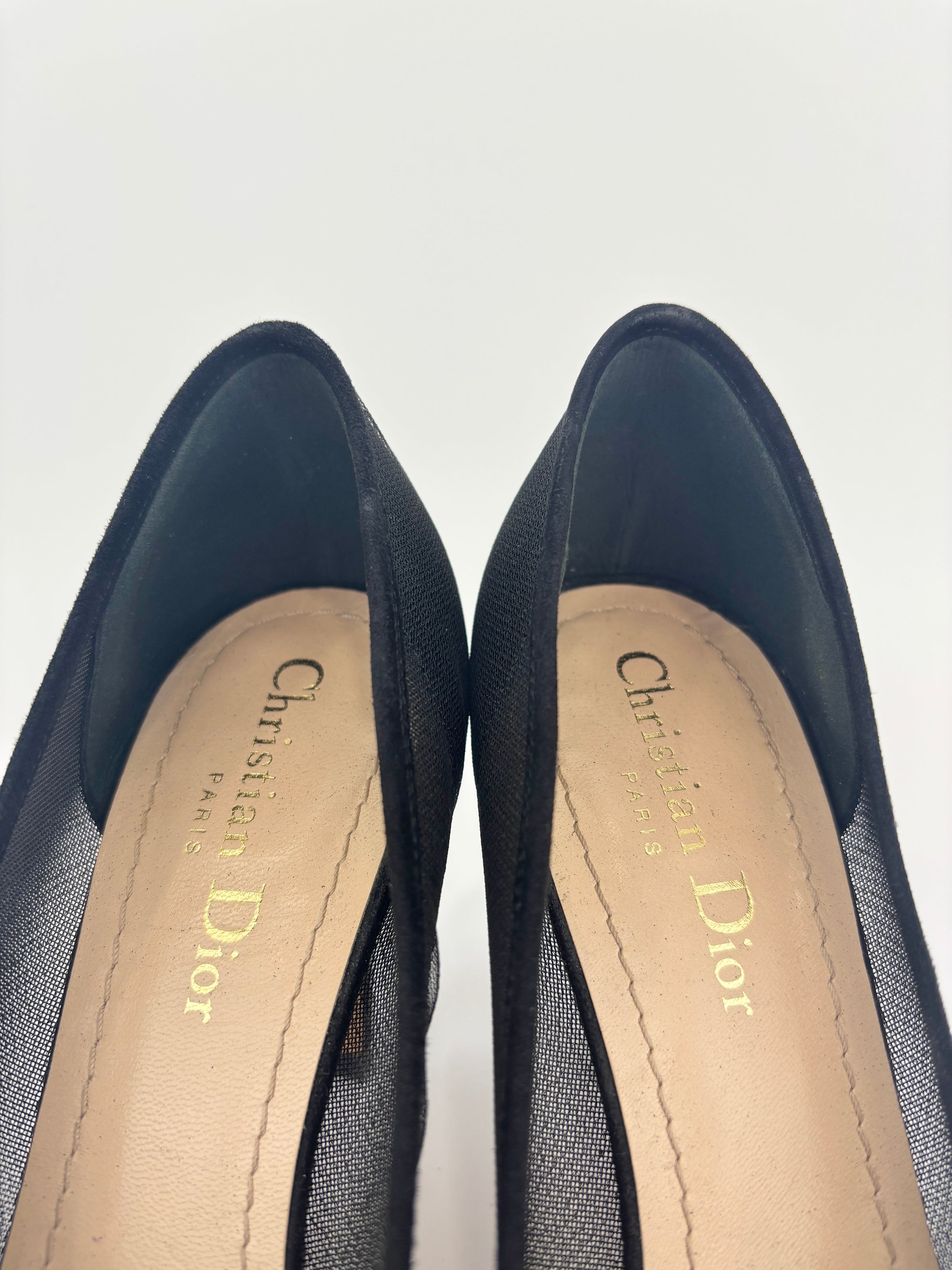 Surreal-D Pump in Black Mesh / Suede - Size 38
