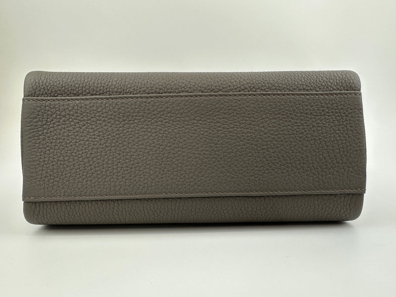 Kelly Messenger PM Gris Etain Togo PHW (Cash Price in Description)