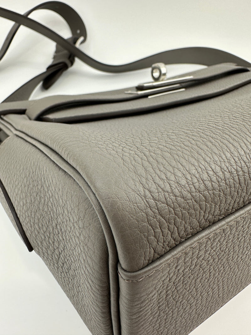 Kelly Messenger PM Gris Etain Togo PHW (Cash Price in Description)