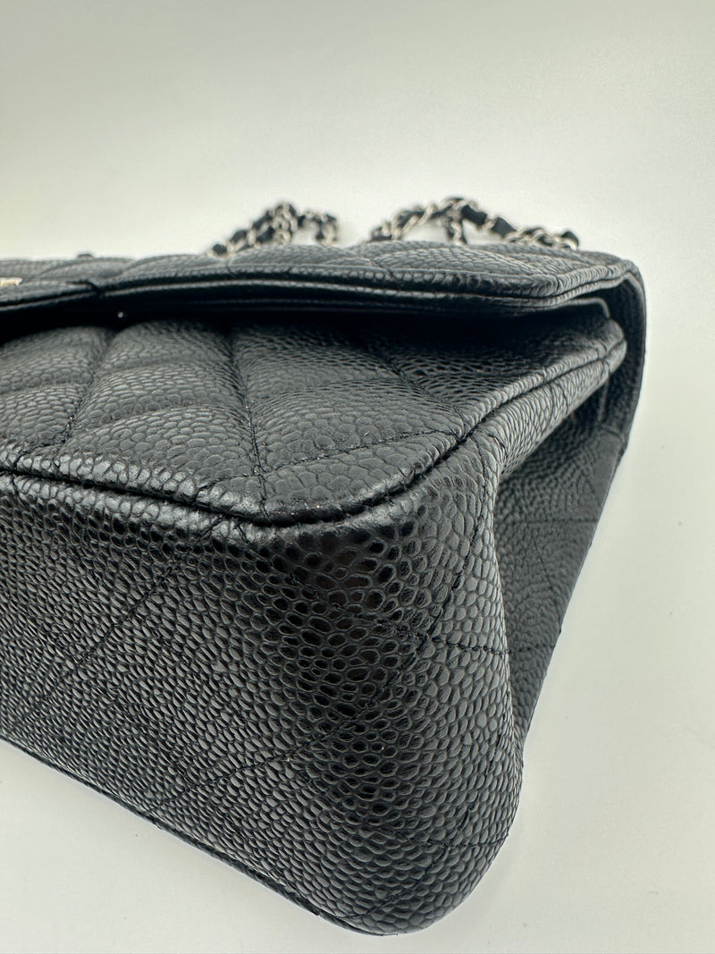 Medium Classic Double Flap Black Caviar SHW