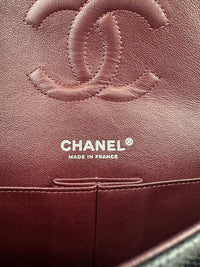 Medium Classic Double Flap Black Caviar SHW