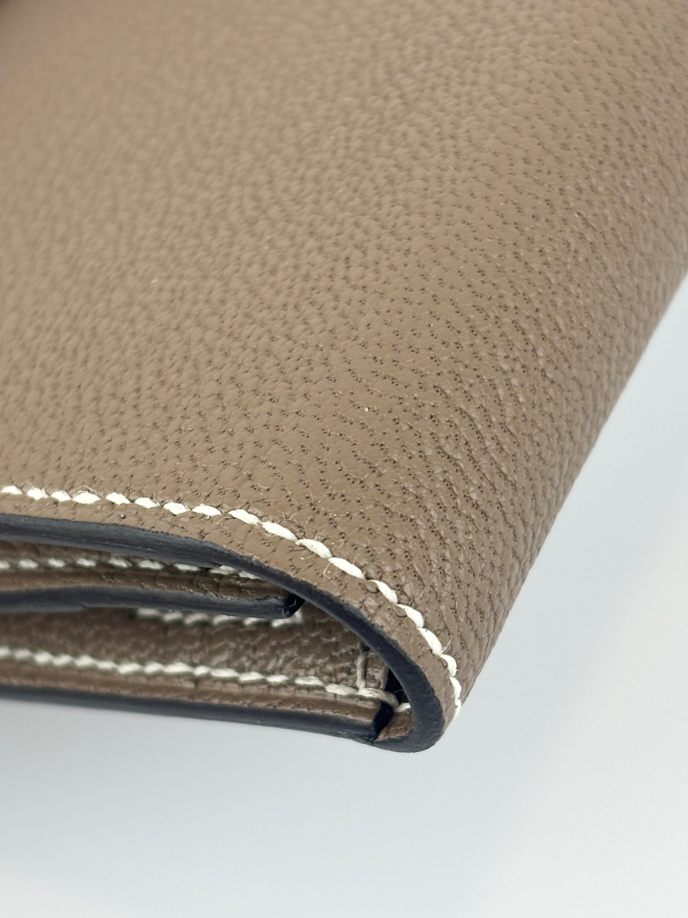 Béarn Soufflet Long Wallet Chèvre Mysore Etoupe GHW
