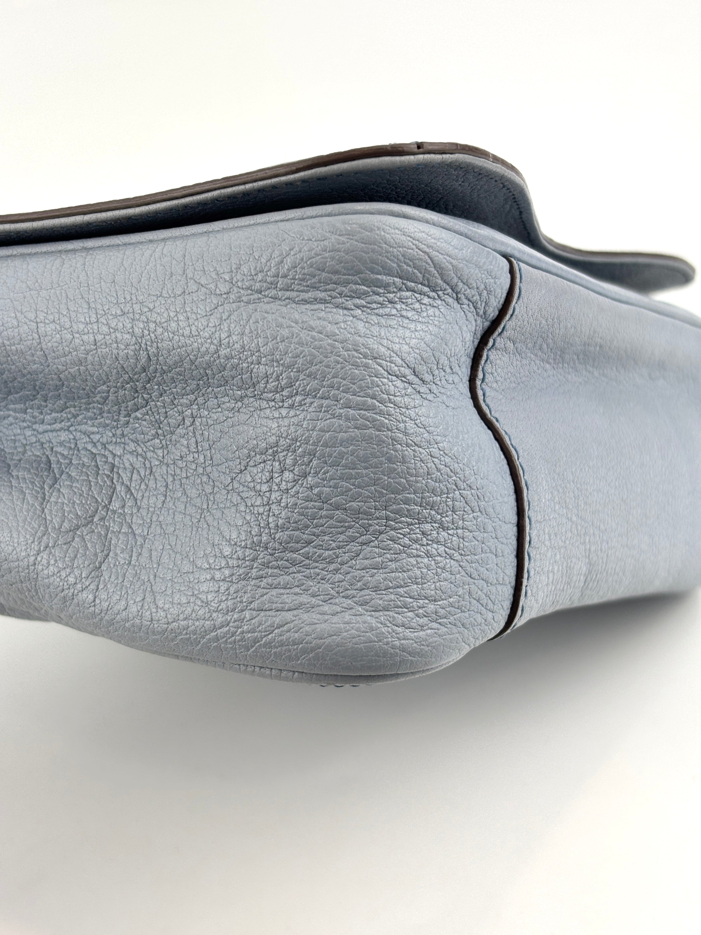 21B923 Bluette Branca Shoulder Bag