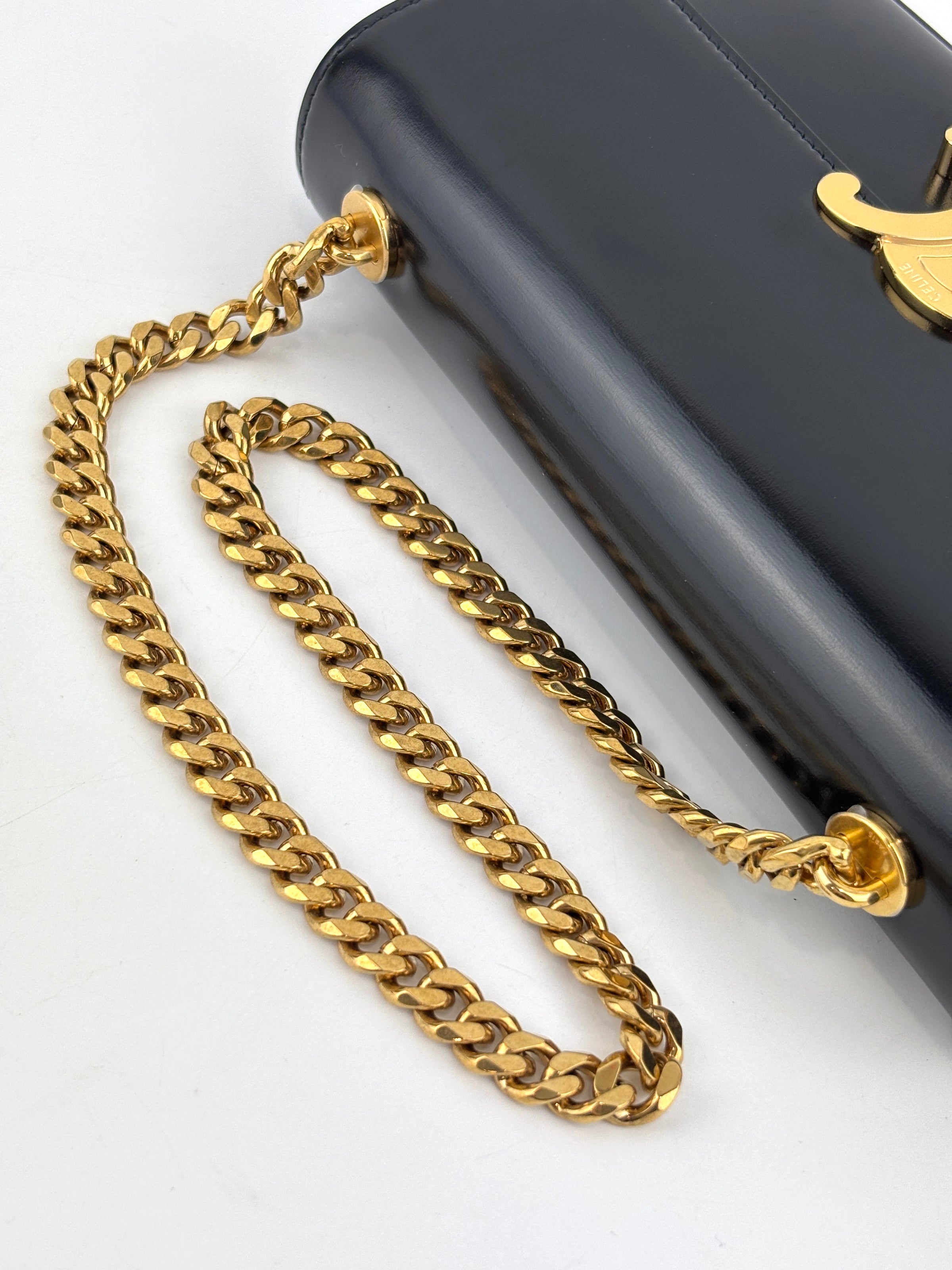 Chain Shoulder Bag Claude In Shiny Calfskin Black