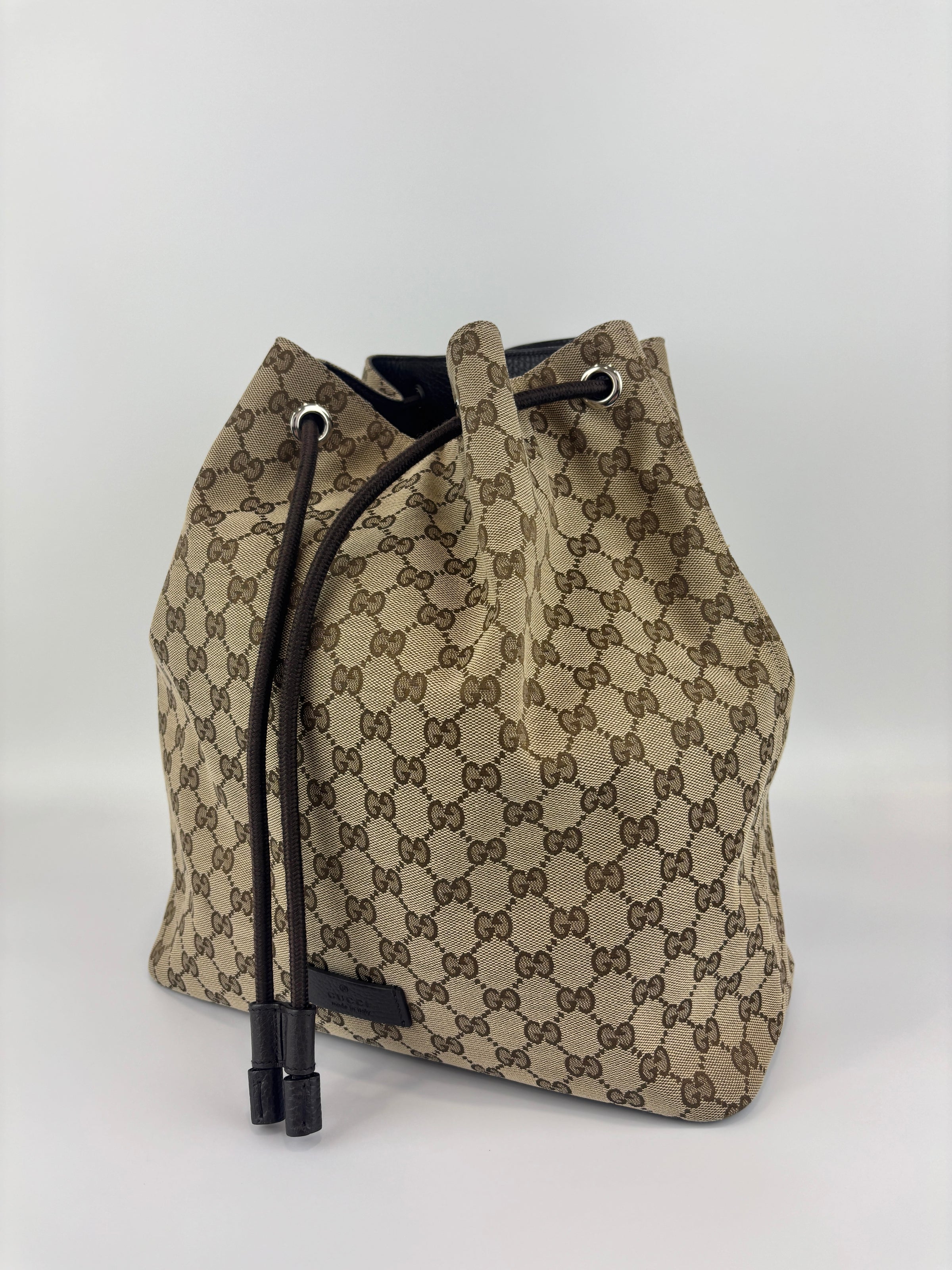 GG Canvas Drawstring Backpack in Beige / Ebony
