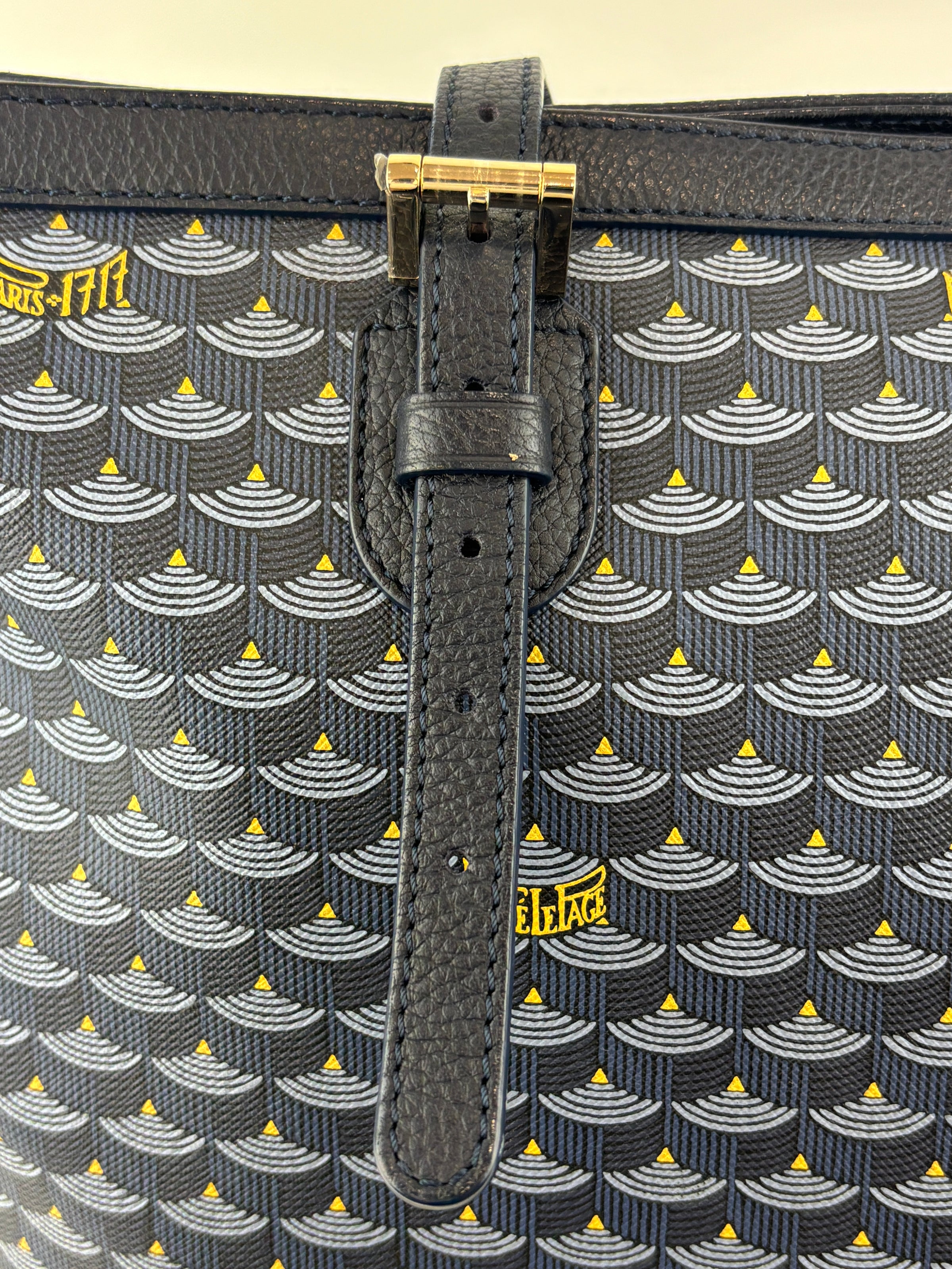Faure Le Page Daily Battle 35 Zip Bag in Paris Blue