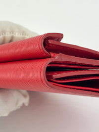 1MH021 Red Vitello Move Leather Wallet - Glampot